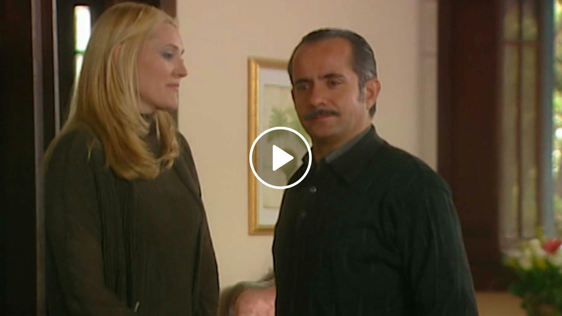 Todo por amor | Capítulo 137 | Un momento de debilidad