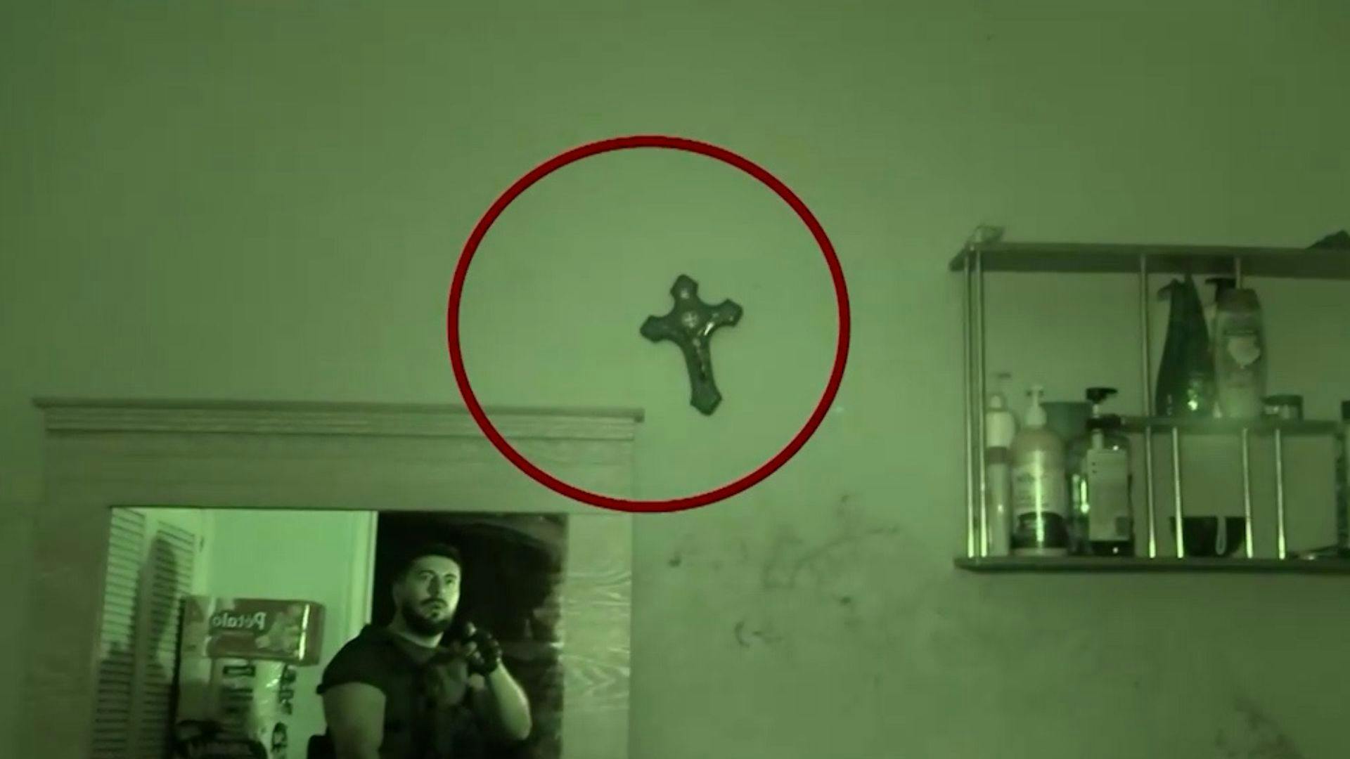 Extranormal | Las 9 puertas del infierno