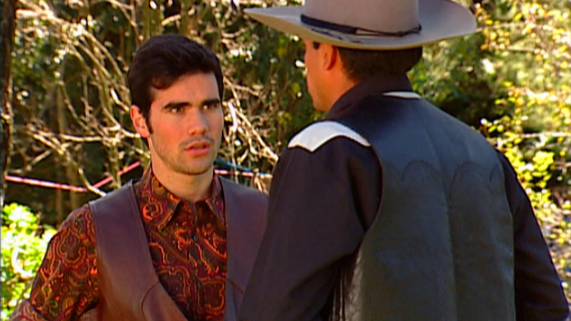 A Cada Quien Su Santo | Enfrentar las flechas