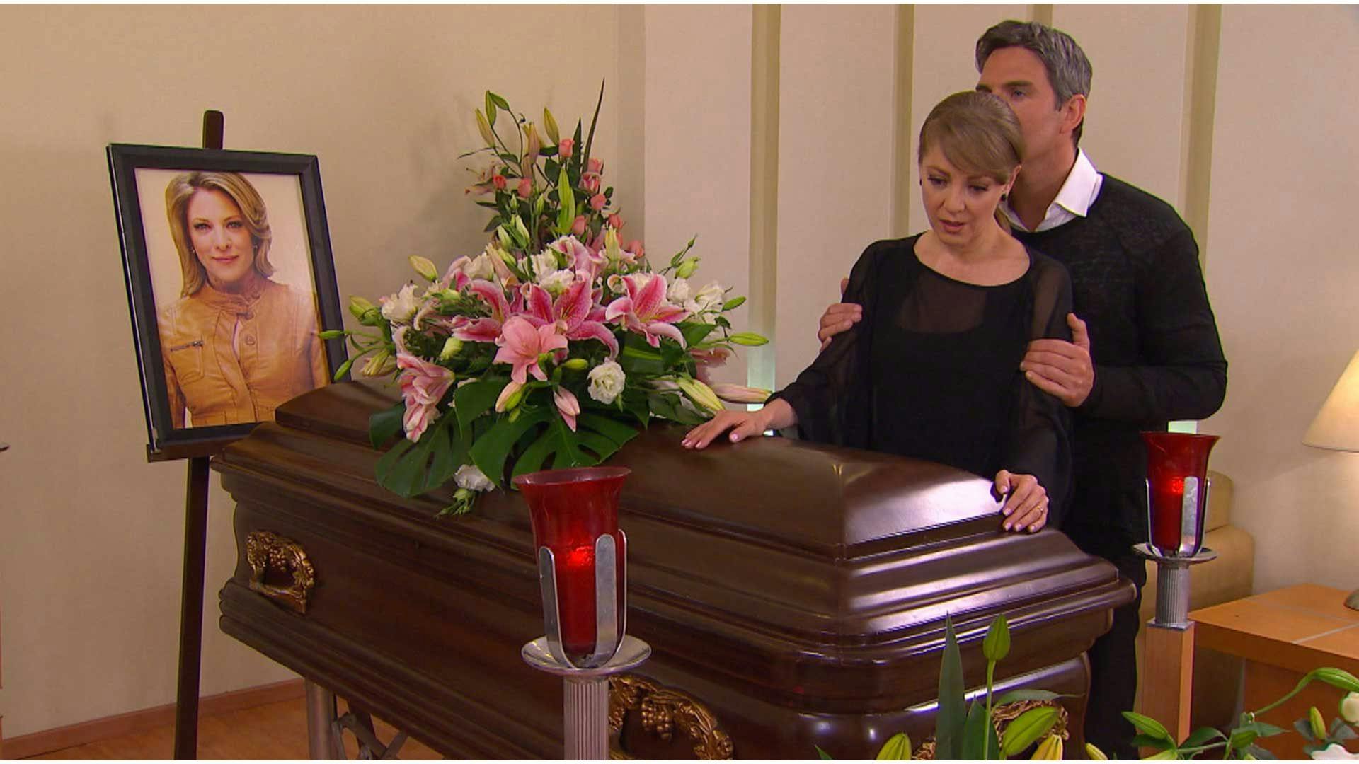 Vivir a Destiempo | Capítulo 147 | Paula no puede creer lo que hizo Sonia