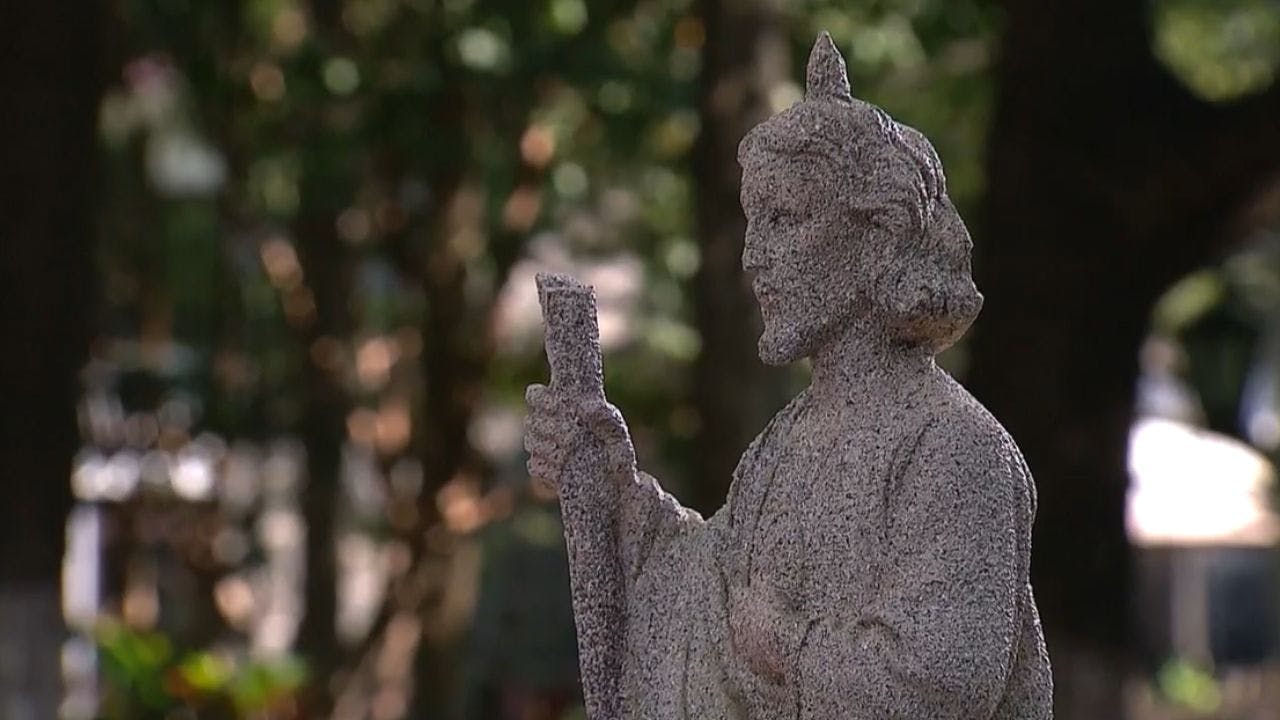 A Cada Quien Su Santo | Inocencio