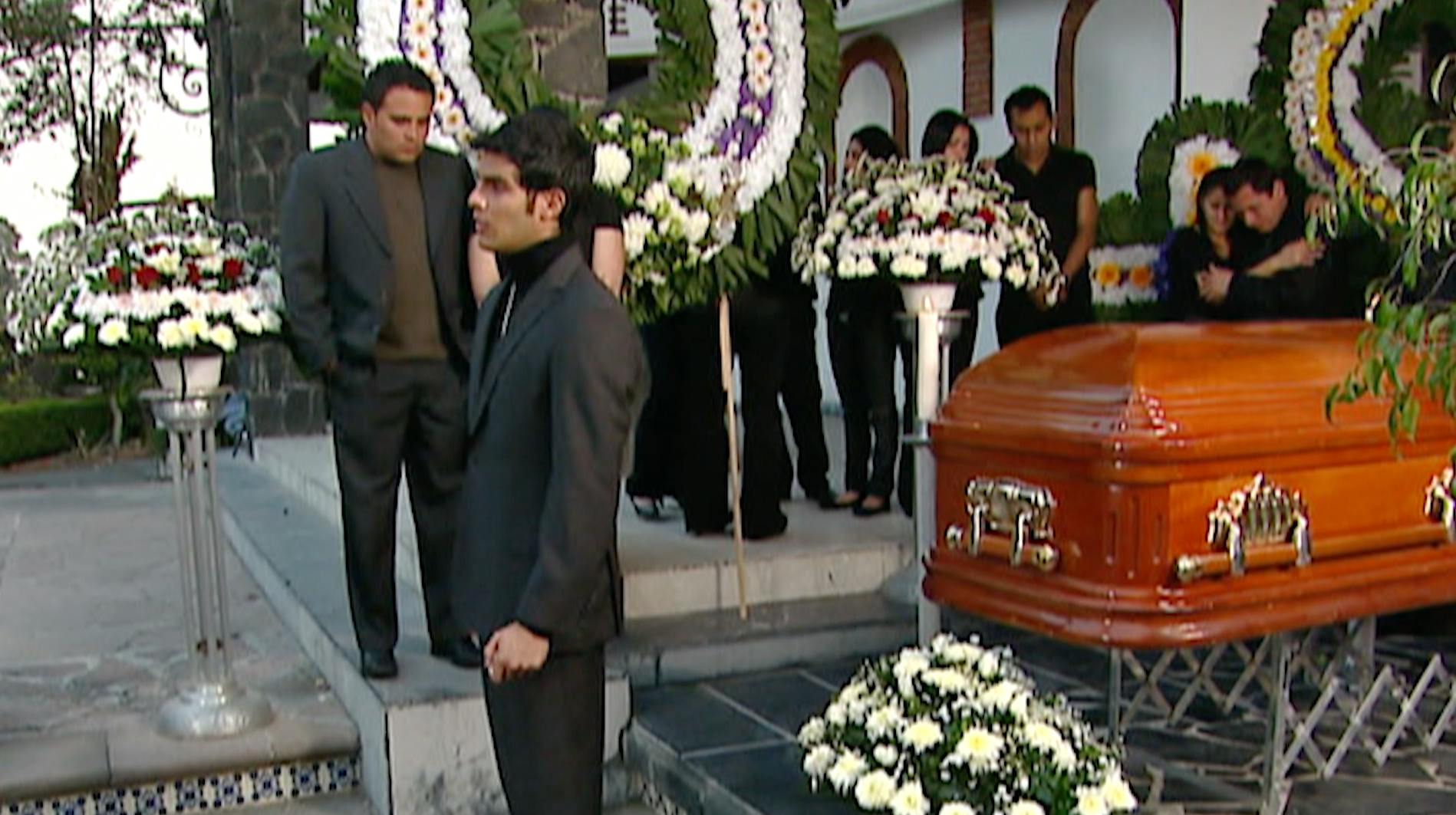 A Cada Quien Su Santo | Sacramental