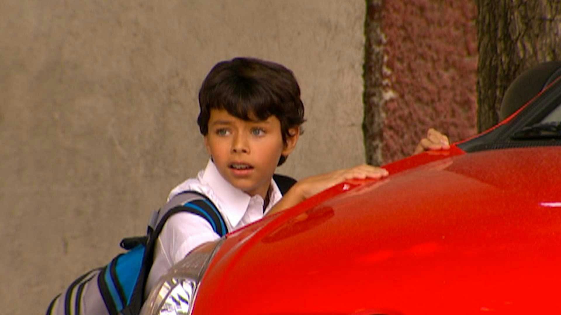 A Cada Quien Su Santo | Virgen de la bala, protégenos