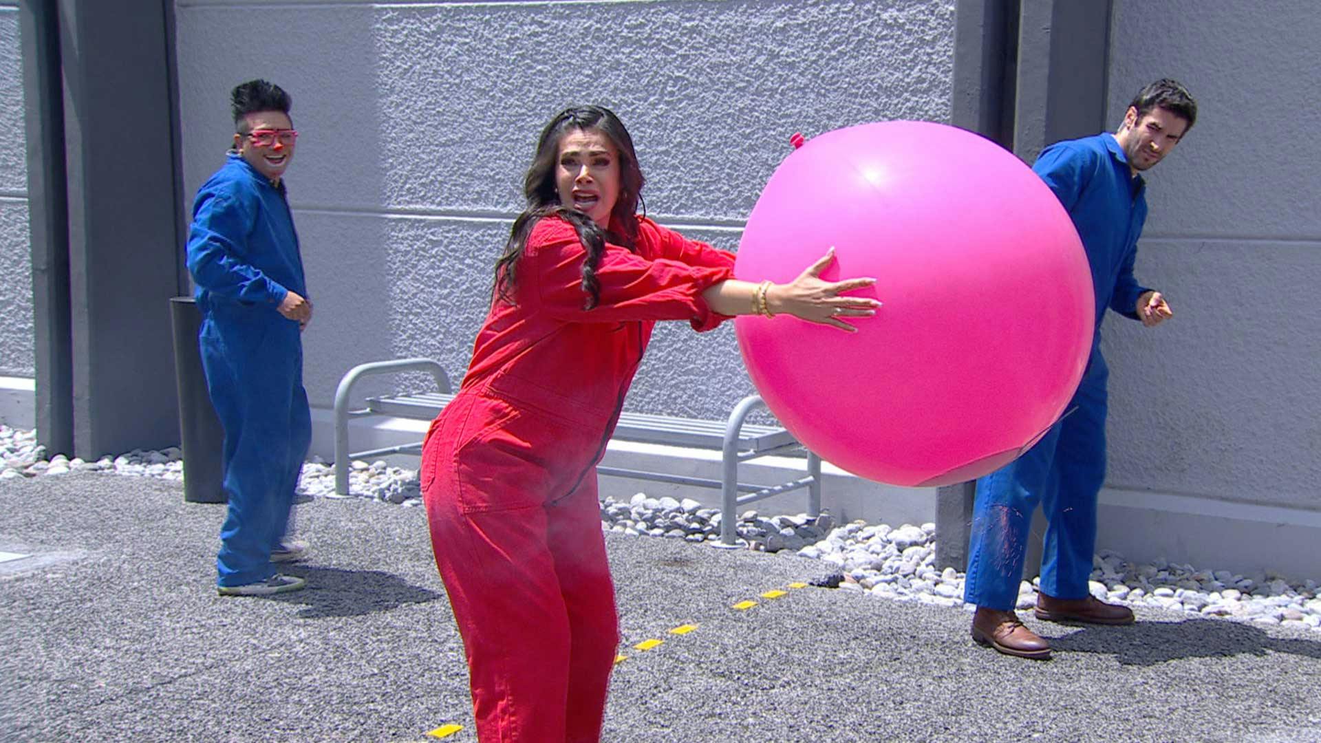 Porque el público lo pidió... ¡Globo Explosivo! No lo intenten en casa