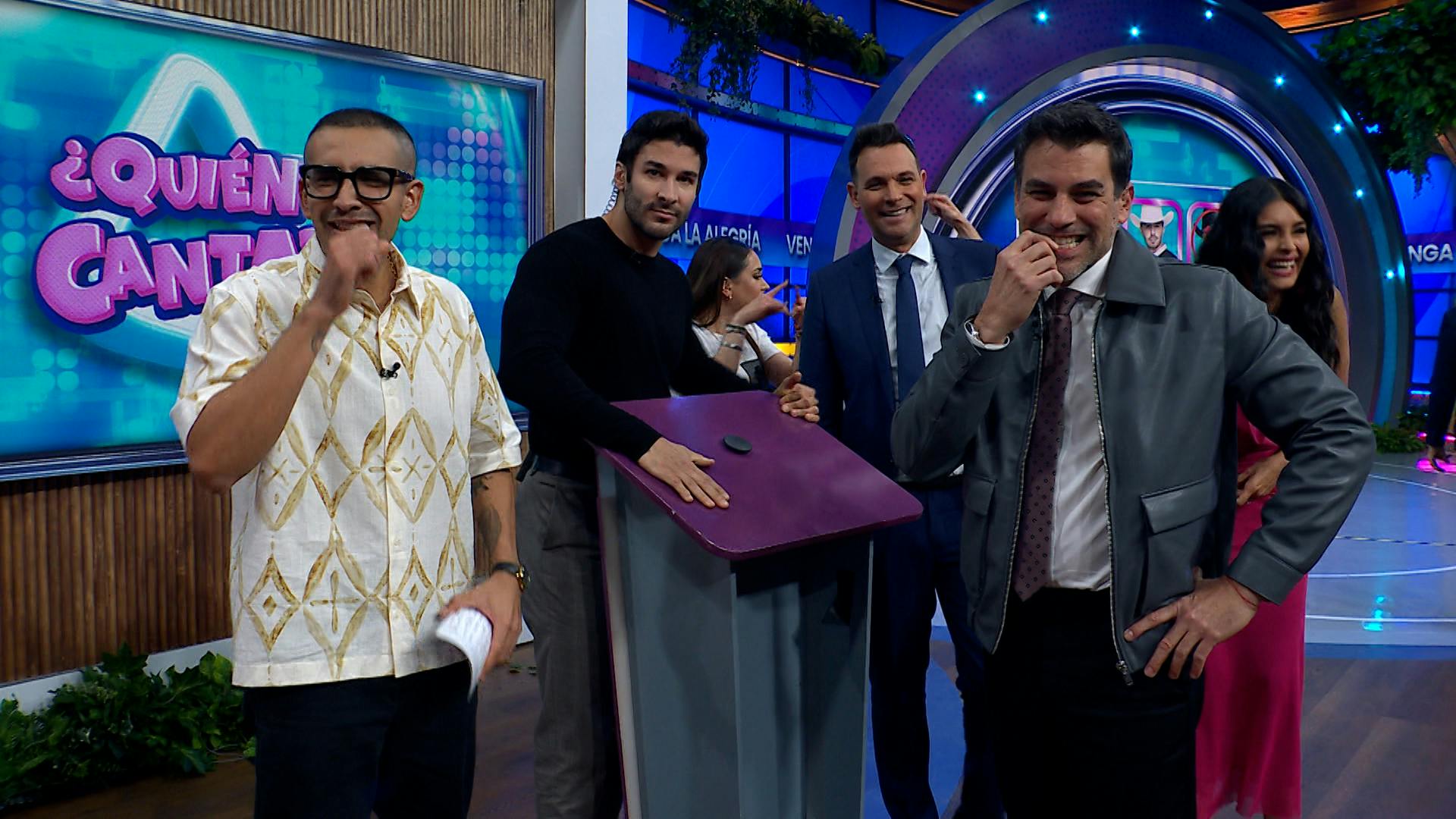 Venga La Alegría | Programa 4 de agosto Parte 2 | Chicharito vuelve a aparecer en las redes, Adal Ramones comparte su duelo por su padre, lo que pasó con Verónica y Cristian Castro en Tu Historia Como La Mía y mucha diversión