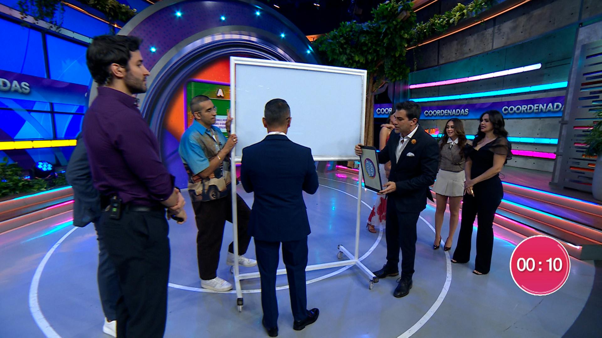 Venga La Alegría | Programa 11 de agosto Parte 1 | La pensión que recibe Cazzu de Christian Nodal, el palomazo de Maluma con mariachi, el estado de salud de Regina Murguía, lo más destacado del espectáculo y mucha diversión