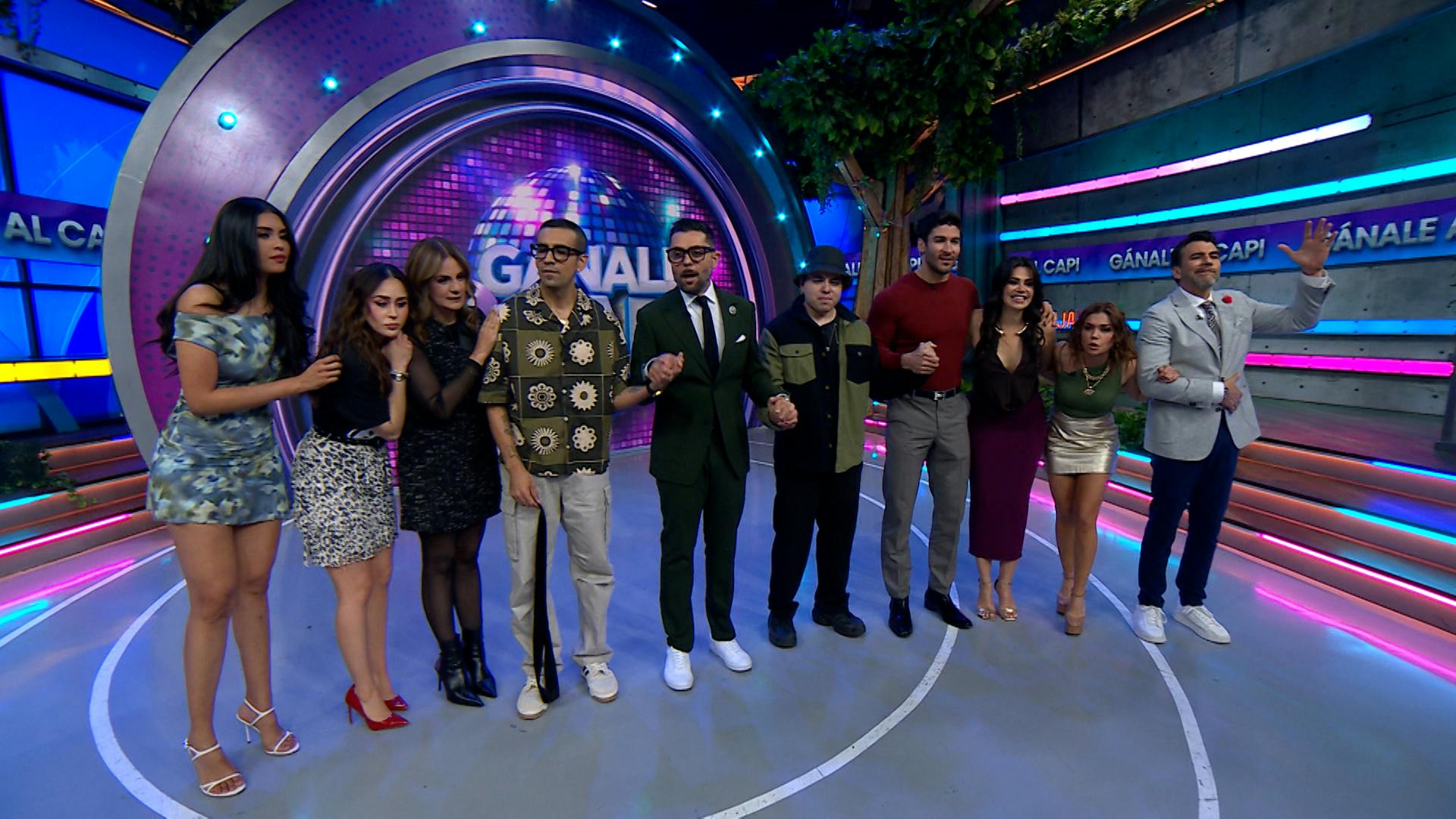 Venga La Alegría | Programa 19 de agosto Parte 2 | Rodrigo Vidal lanza un claro 'guiño' a La Granja, sacan los muebles de la casa de Silvia Pinal, el Sin Palabras y mucho más