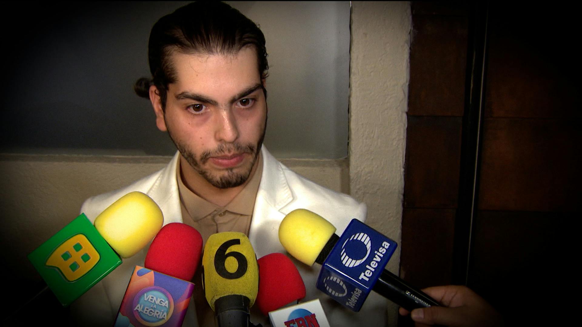 "Ellas están fungiendo un papel de madre muy cañón", José Emilio Fernández declaró sobre sus nanas y Ana Bárbara