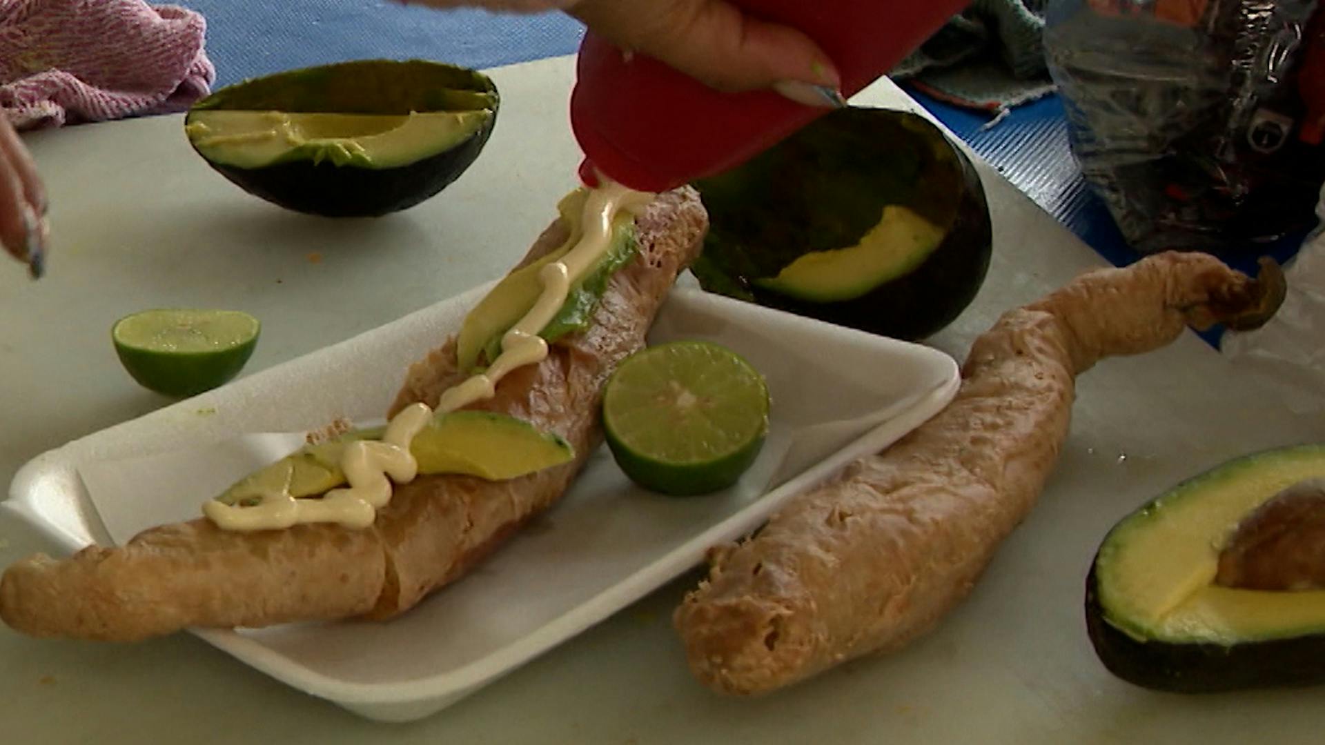 ¿Serán las mejores empanadas de La Nueva Viga? Así las presume Rahmar