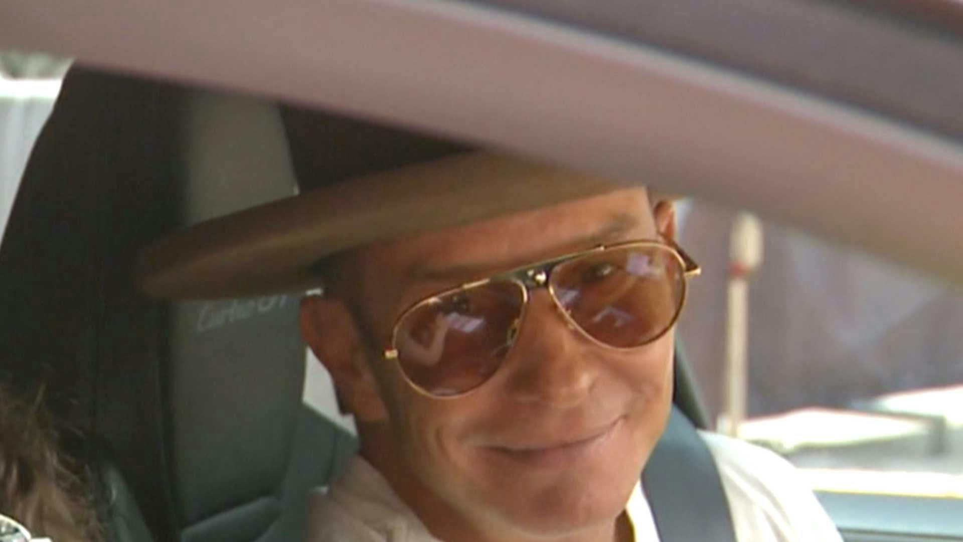 Andrea Legarreta reacciona ante los rumores de que Erik Rubín ya tiene pareja