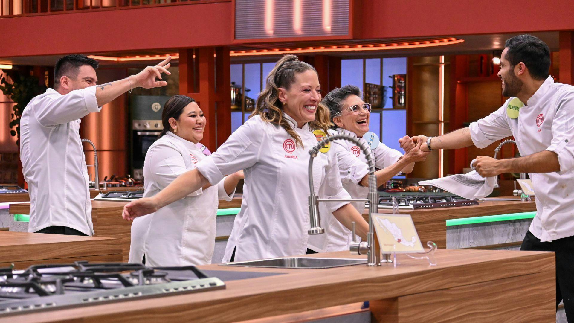 Programa 16 | MasterChef Celebrity Generaciones: ¡Examen final y malas calificaciones!