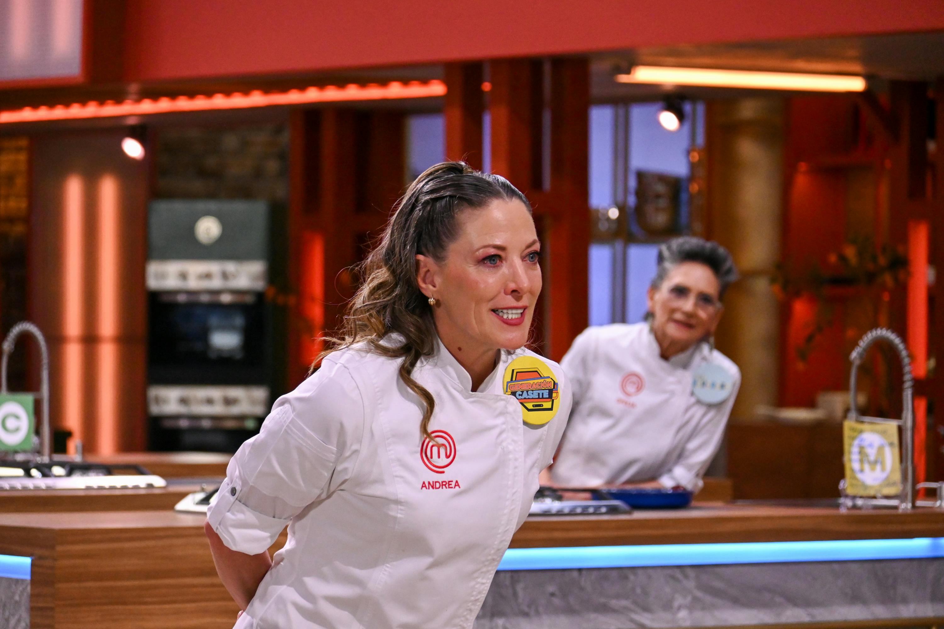Andrea Noli combinó sandía y setas. ¡La chef Zahie le dio un severo regaño en MasterChef Celebrity!