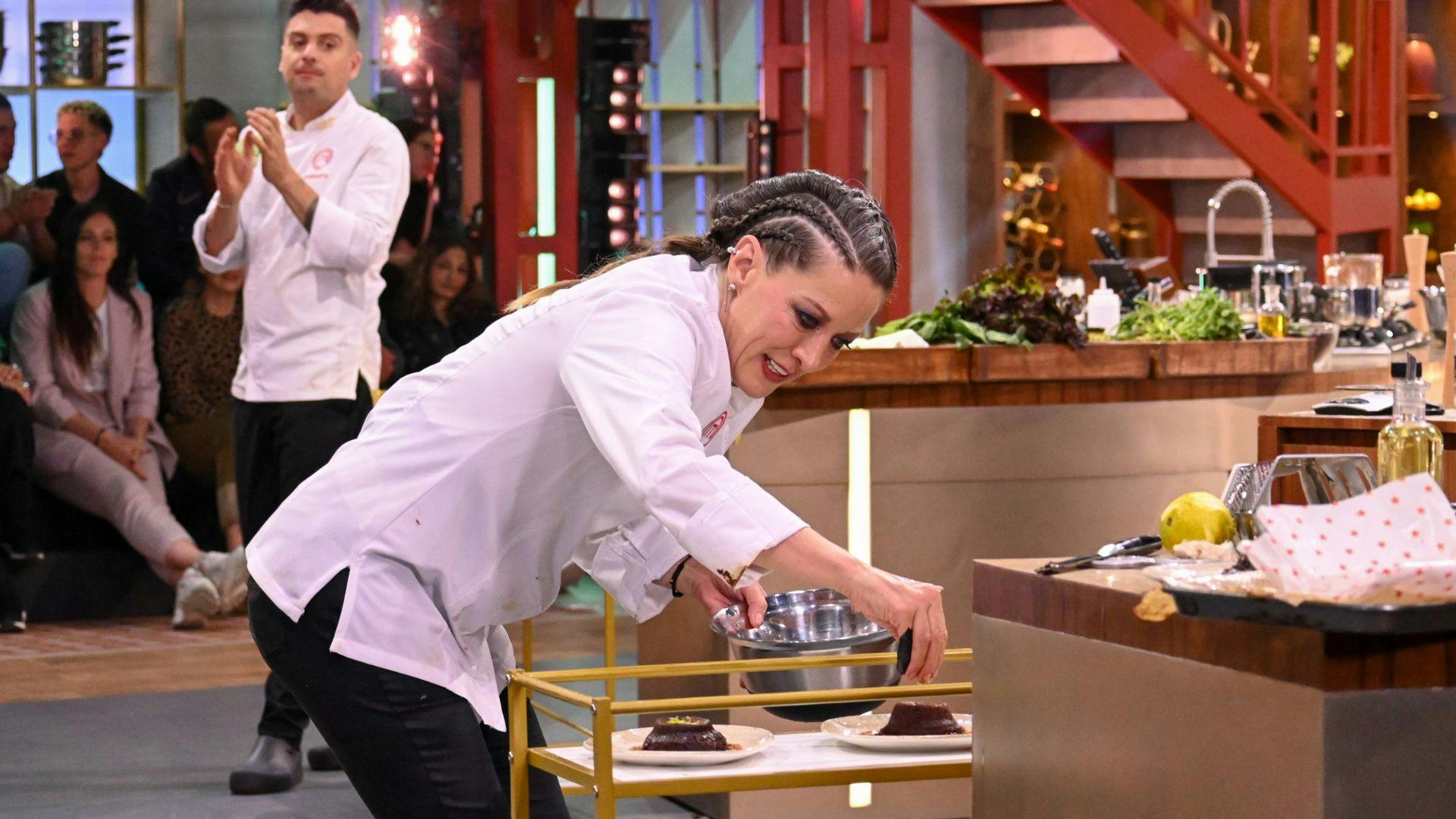 ¡Nervios totales! Andrea Noli no prendió su horno a tiempo para el postre en la final de MasterChef Celebrity Generaciones