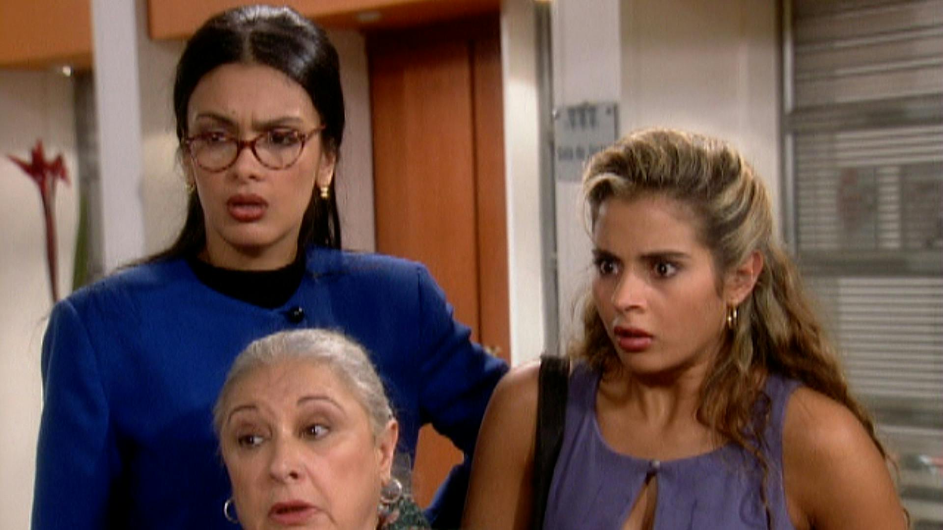 Capítulo 71 | El cambio de look de Betty sorprende a todos en Ecomoda | Yo soy Betty, la fea