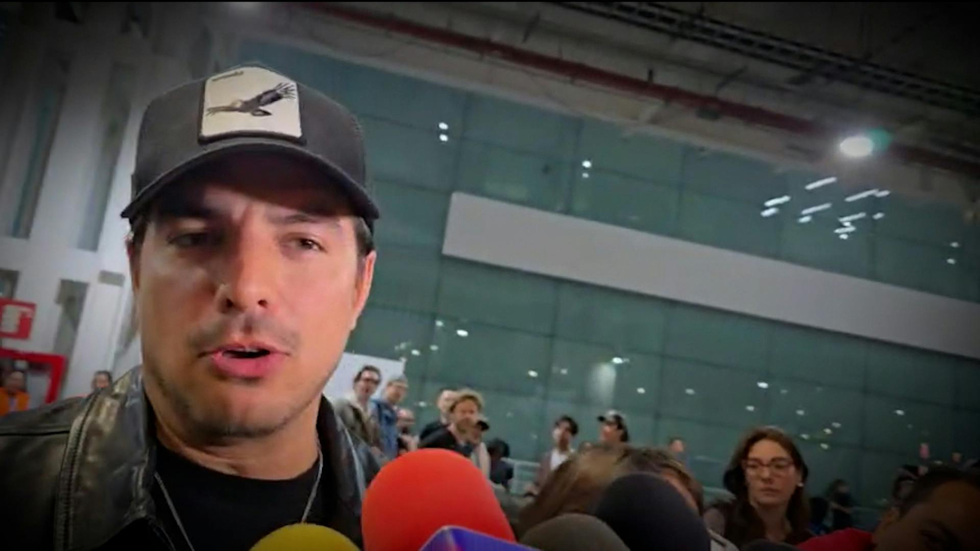 ¿Más 'amigo' que 'papá'? Vadhir Derbez responde sobre la paternidad de Eugenio Derbez