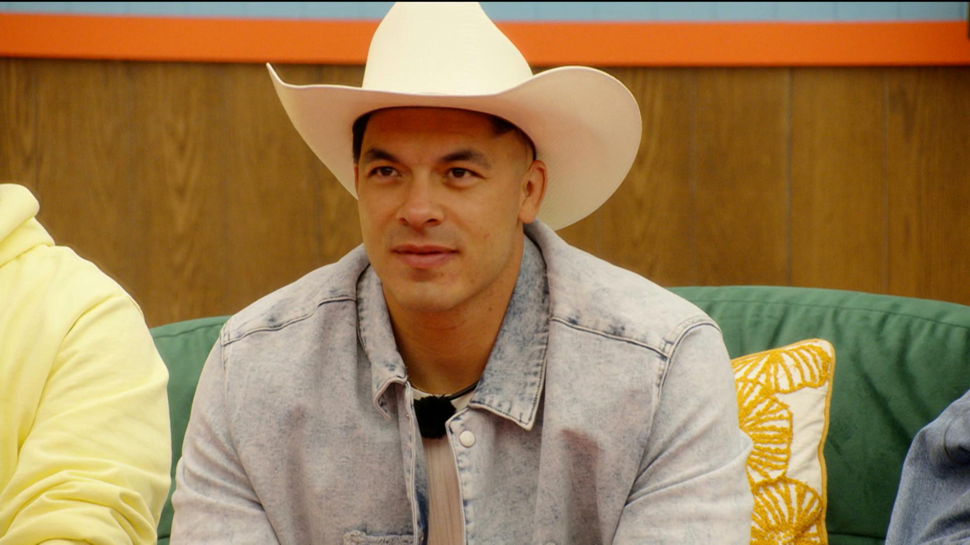 ¡Con el Tío Pepe, no! Jawy rompe las reglas e insulta al Mayoral en La Granja VIP