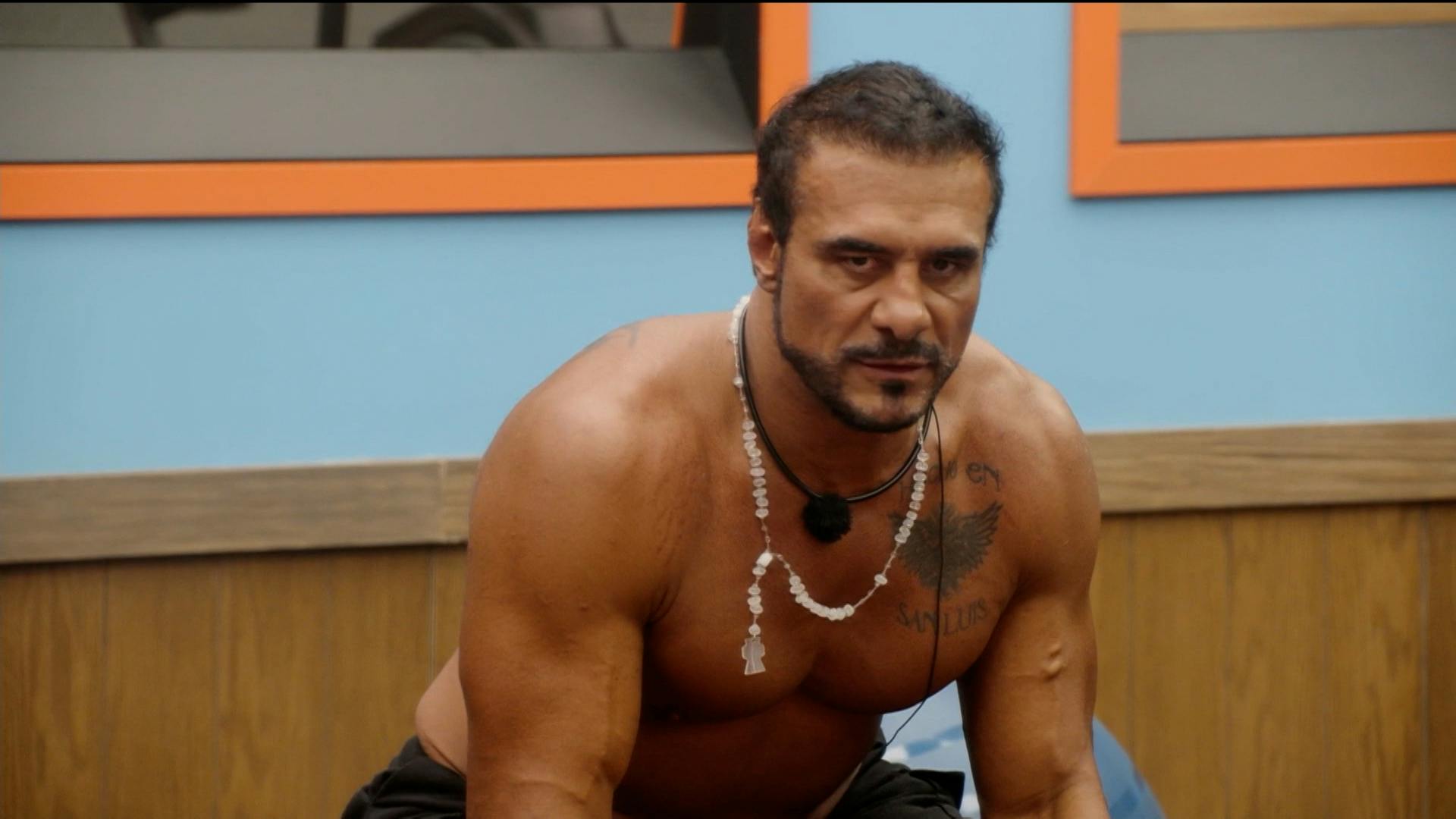 ¡'El Patrón' se decepciona de Eleazar y advierte que prepara una sorpresa! Revive lo mejor de La Granja VIP