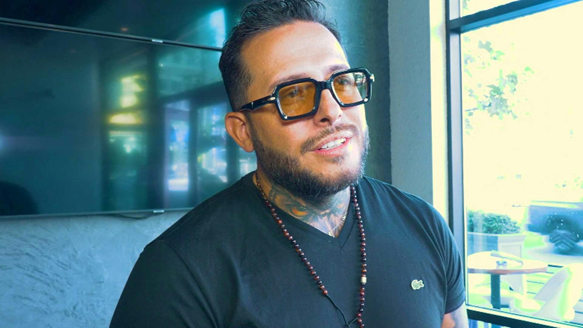 "¡Nos vemos como quinceañeros!", Cibad Hernández responde a las críticas de Cruz Martínez por los nuevos tatuajes de Alicia Villarreal