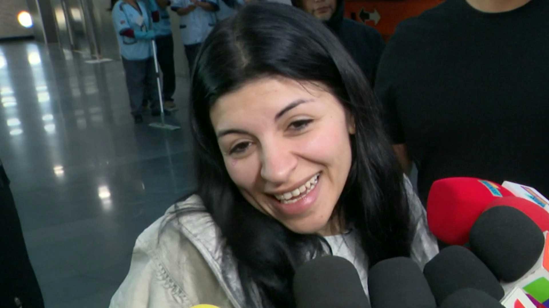 ¡Conquistó Puebla! Cazzu vuelve a casa y explica por qué Nodal no se reunió con Inti