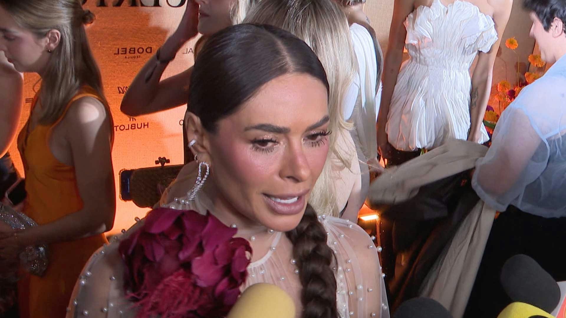 ¡Así aplaudió Galilea Montijo que Belinda alzara la voz por lo del libro de Lupillo Rivera!