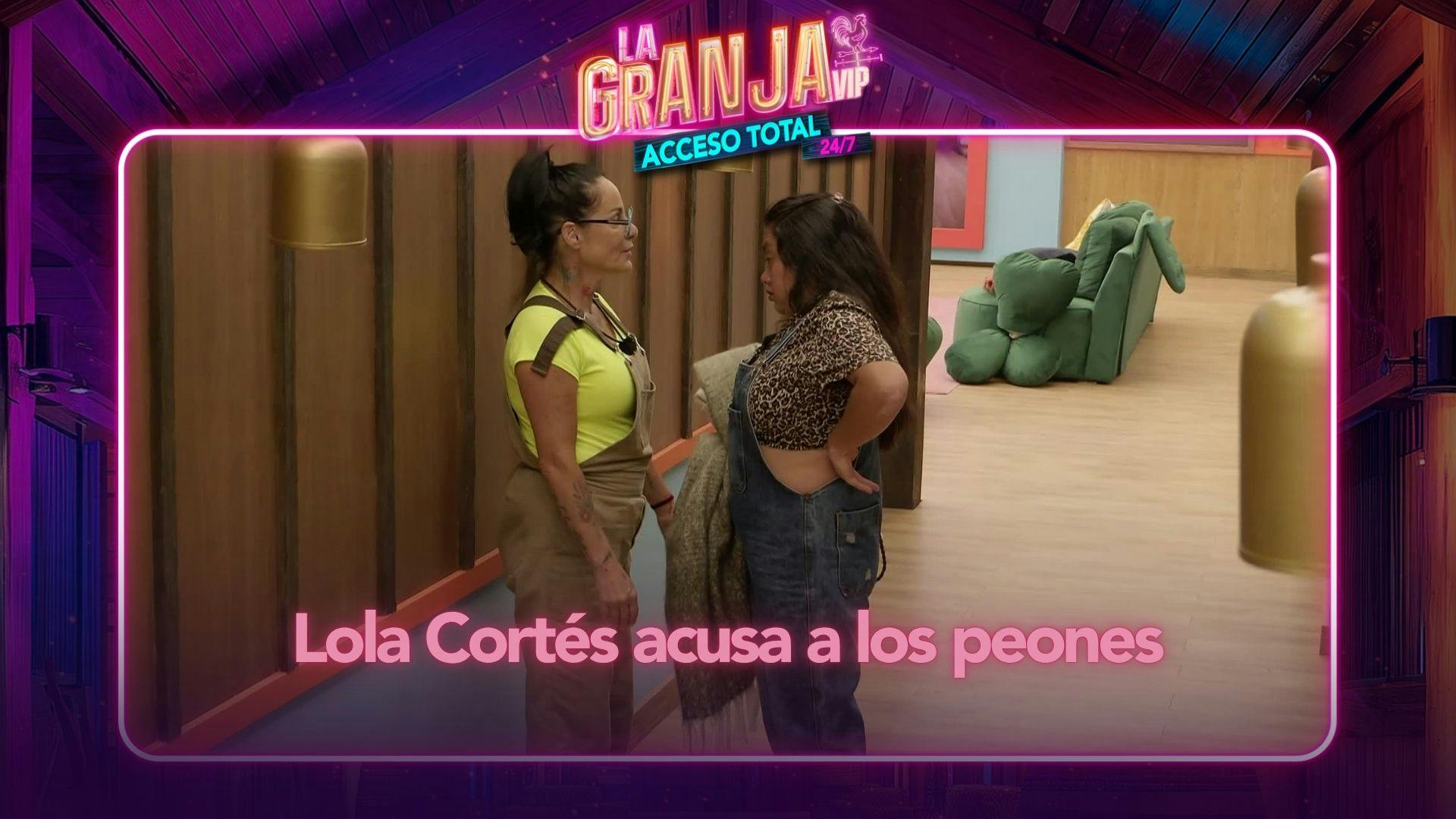 Lola Cortés ACUSA A LOS PEONES ante La Capataz por levantarse tarde. ¡Mira cómo reaccionó La Bea!