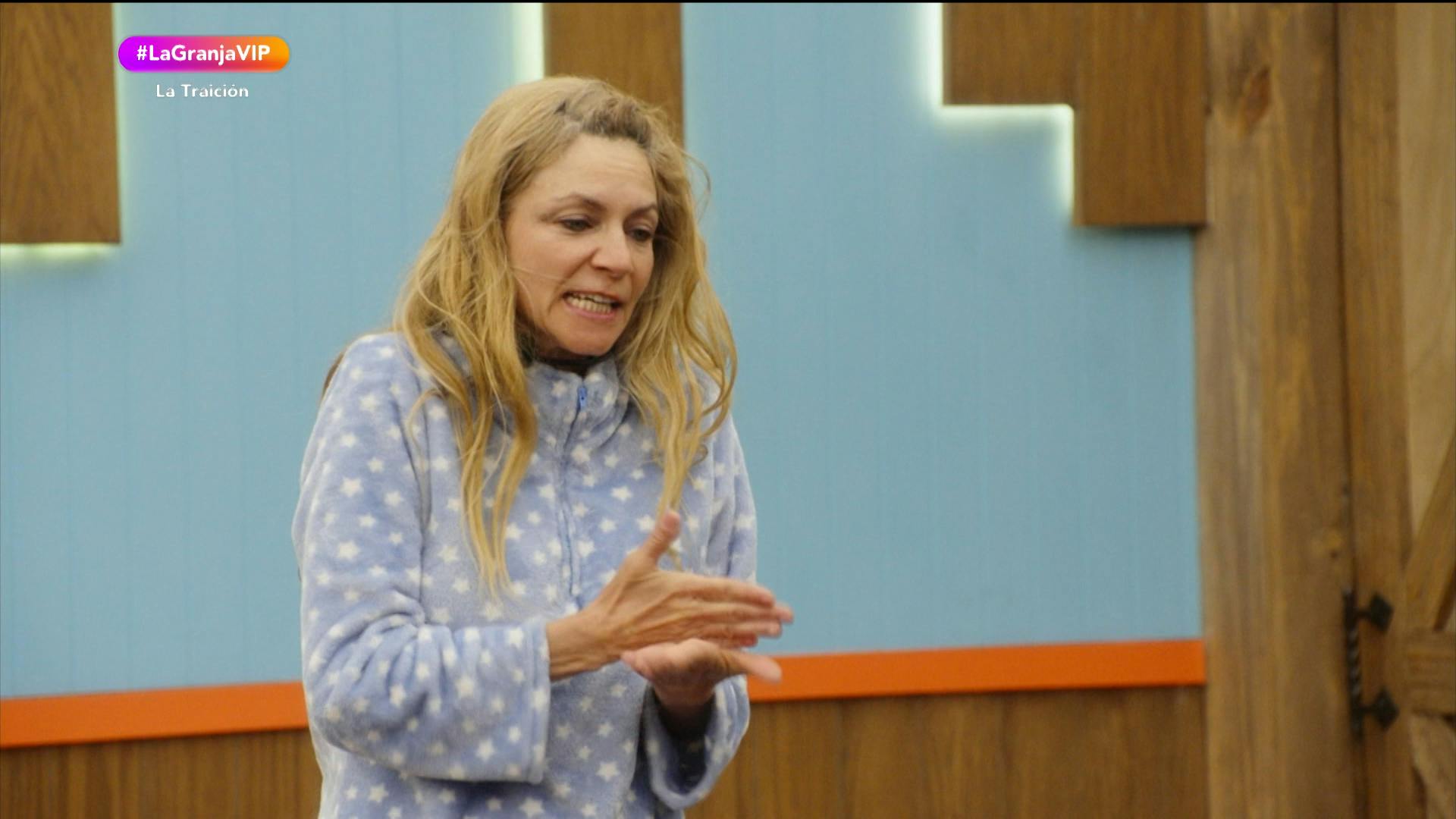 La Granja VIP | Manola da la cara pese a críticas