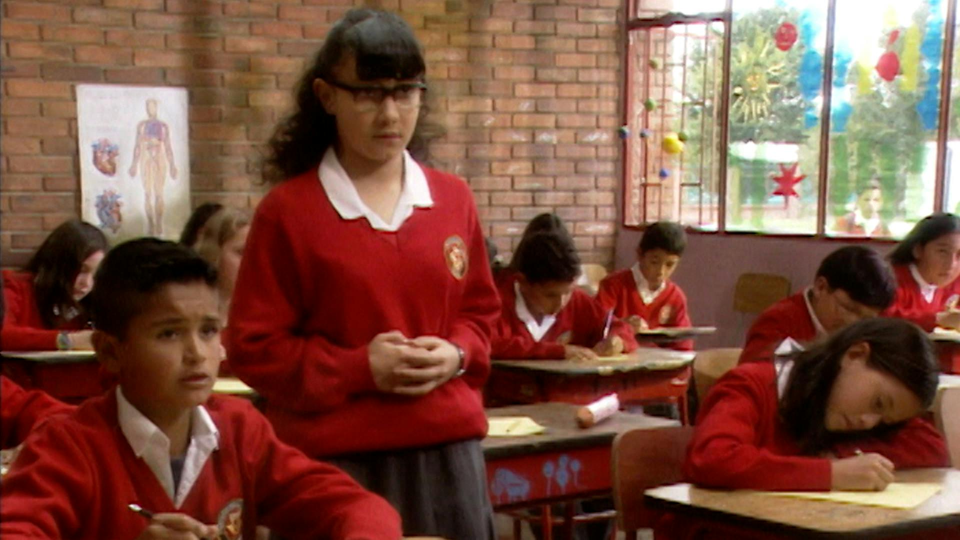 Capítulo 90 | Betty recuerda múltiples y lamentables episodios de su juventud | Yo soy Betty, la fea