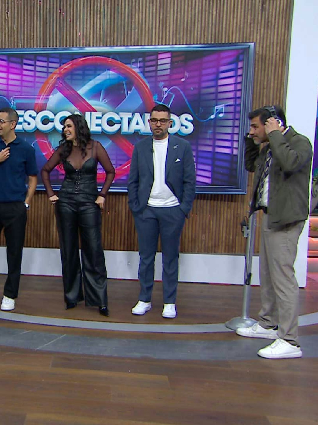 Venga La Alegría | Programa 6 de noviembre Parte 2 | Eleazar se convierte en el 'blanco' favorito de La Granja VIP y más