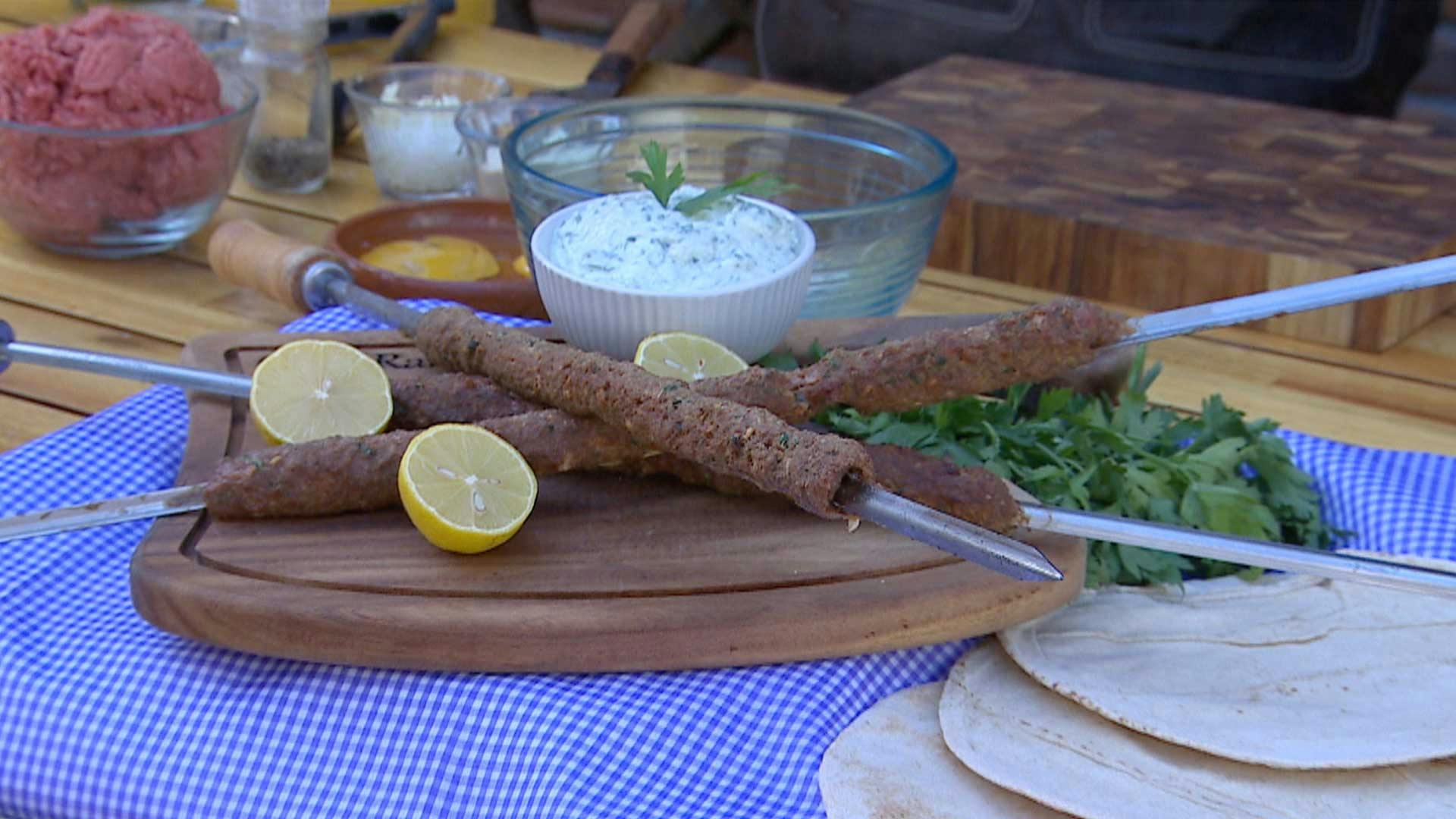 ¡Espadas árabes! Rahmar nos comparte los ingredientes y la receta paso a paso