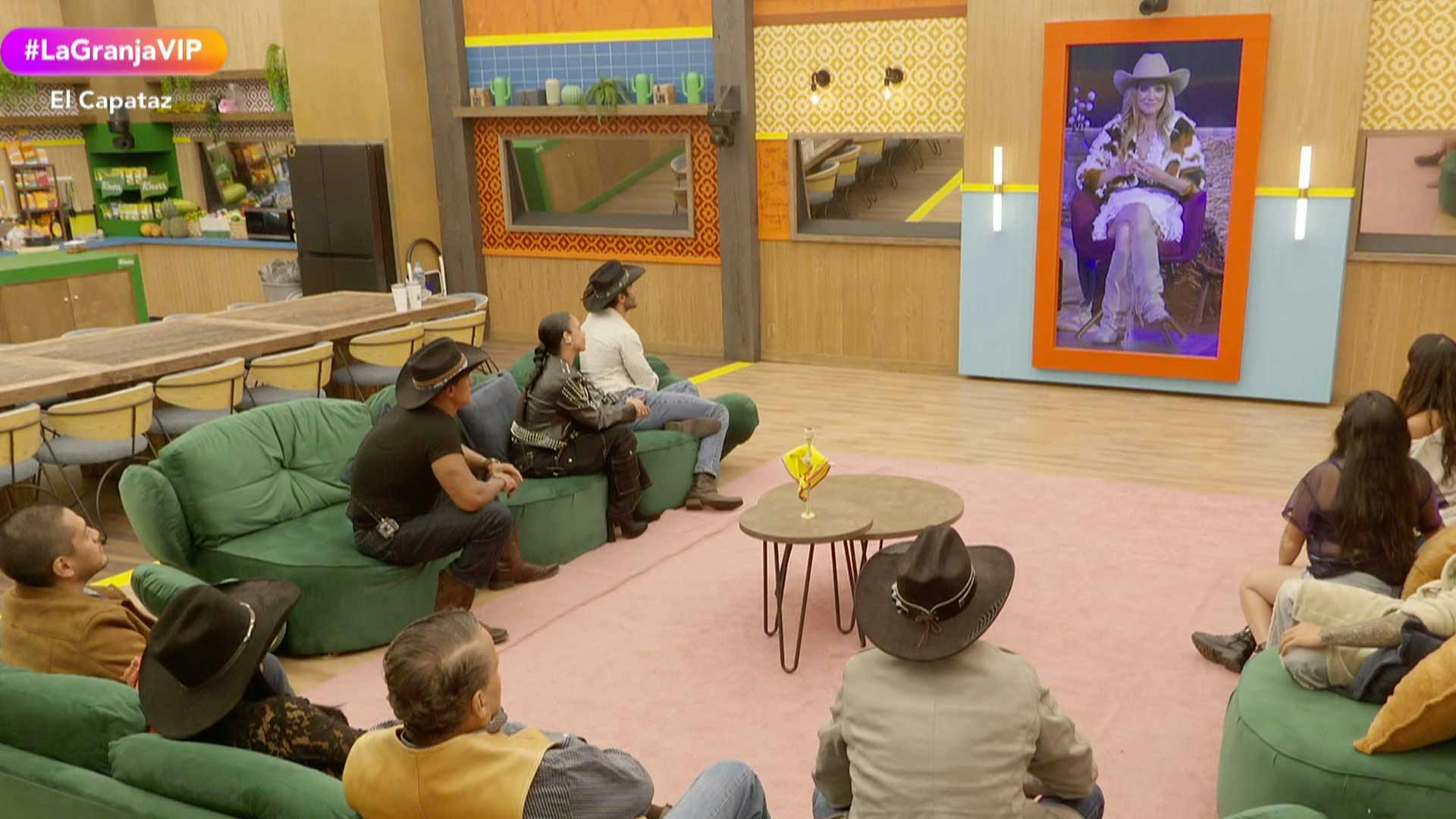 La Granja VIP | La emoción virtual de Manola, sorprende a los grajeros