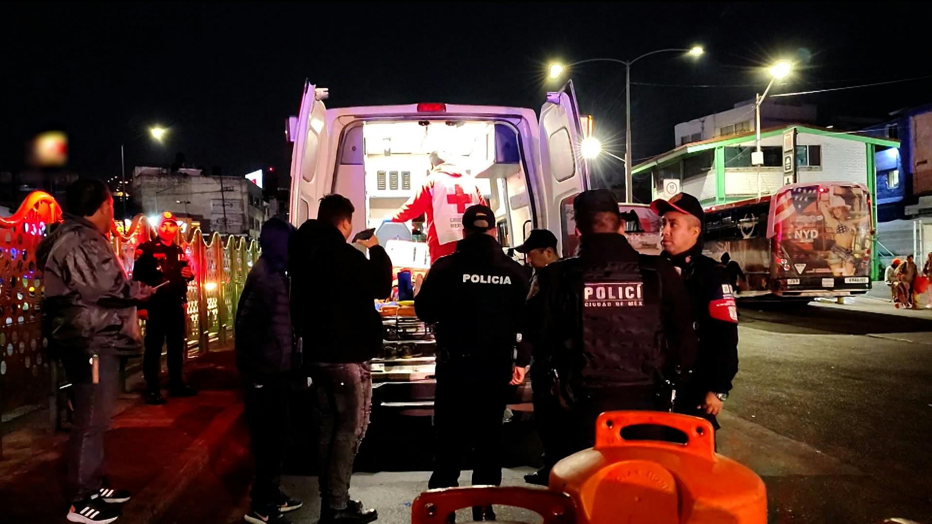 ¡Salió volando por los aires! Un hombre fue atropellado en Tacubaya