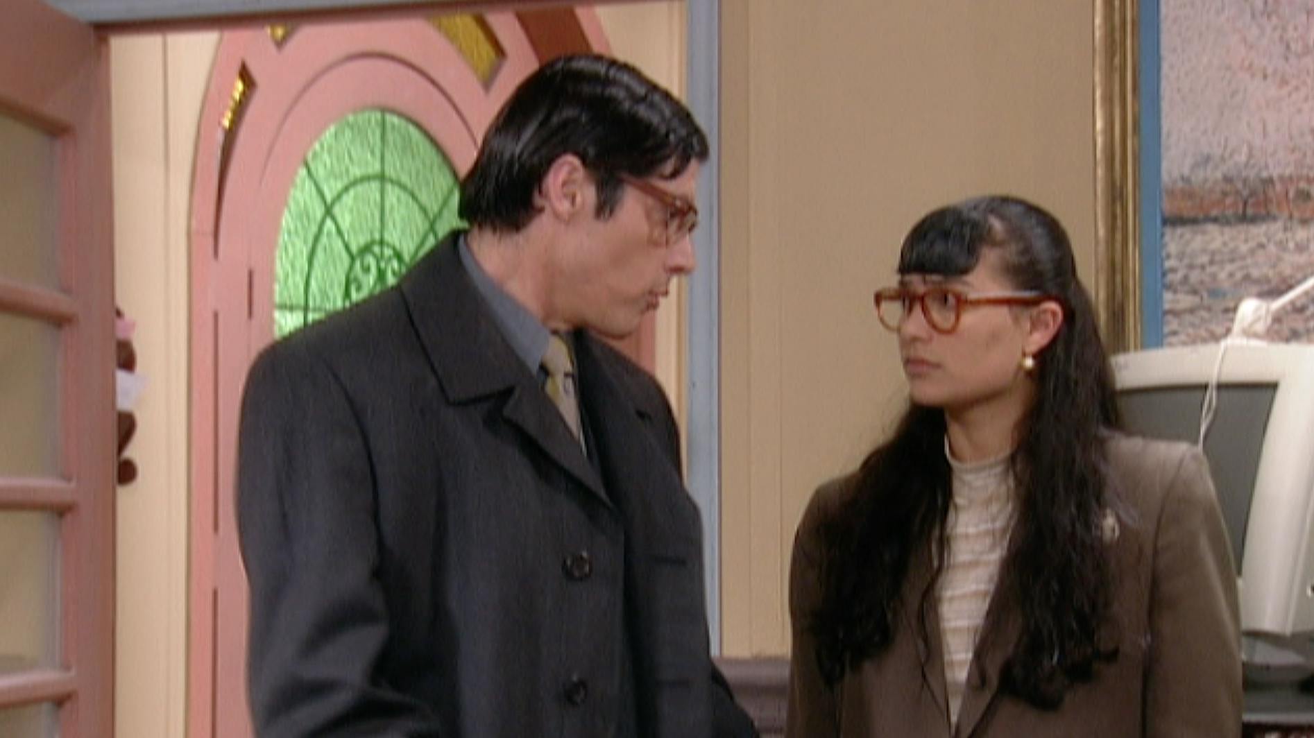 Capítulo 101 | Nicolás festeja su cita con Patricia y Betty se lamenta perder ante los encantos de Armando | Yo soy Betty, la fea