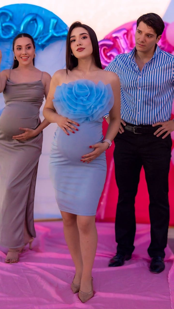 Arruinó la fiesta de revelación de la amante de su esposo