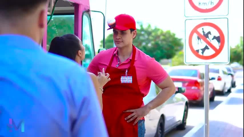 Su esposo era un MEDIOCRE y lo cambió por una aventura