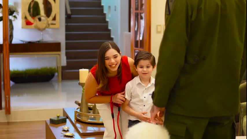 Ocultó a su amante de una manera inesperada