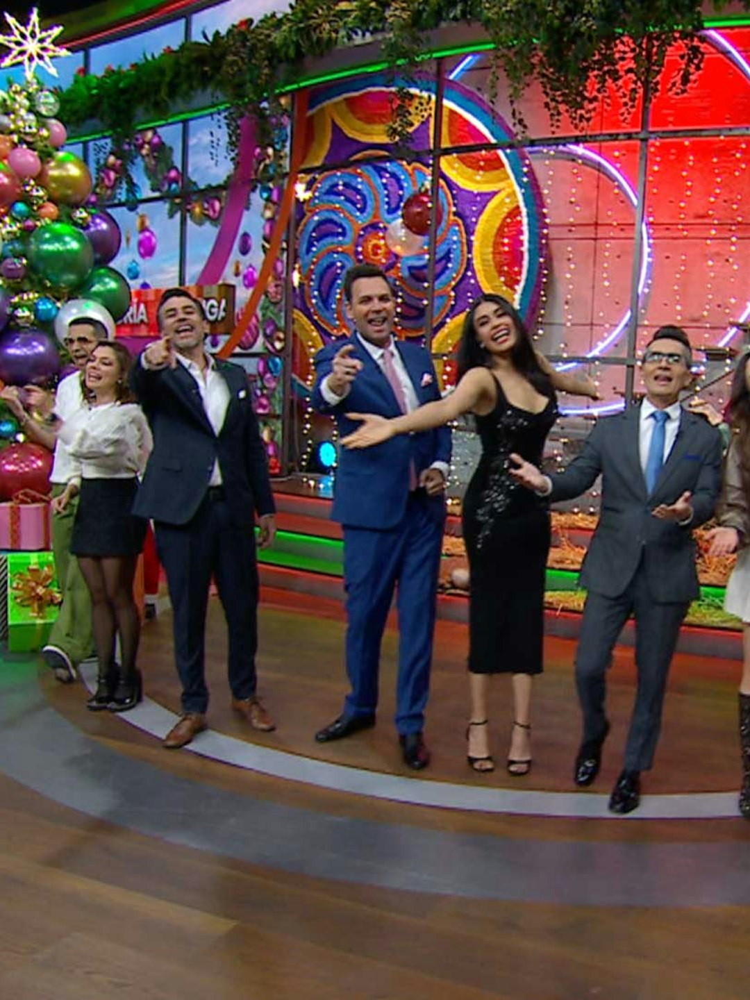Venga La Alegría | Programa 1 de diciembre Parte 1 | Lupillo Rivera sostiene lo que contó de Belinda, las reacciones a la eliminación de La Granja VIP y más