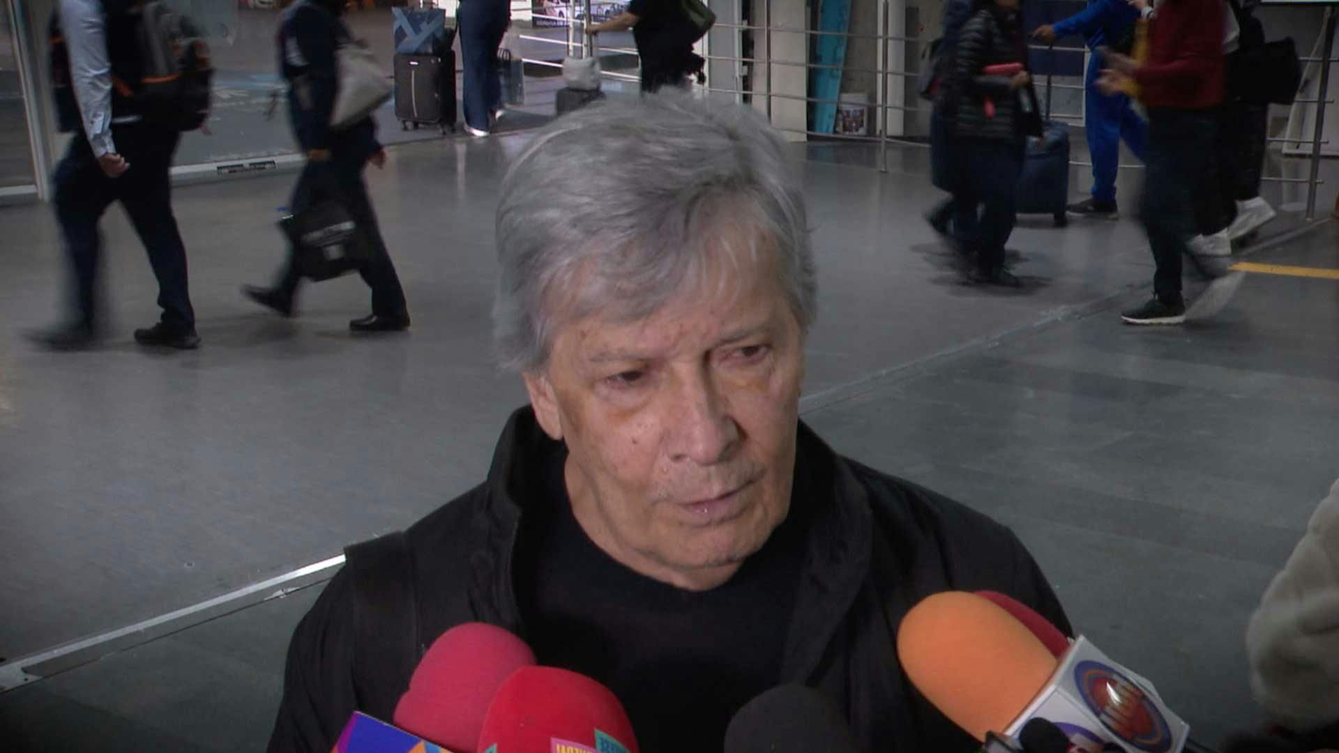 Con sentimientos a flor de piel, Juan Ferrara habla del fallecimiento de su exesposa