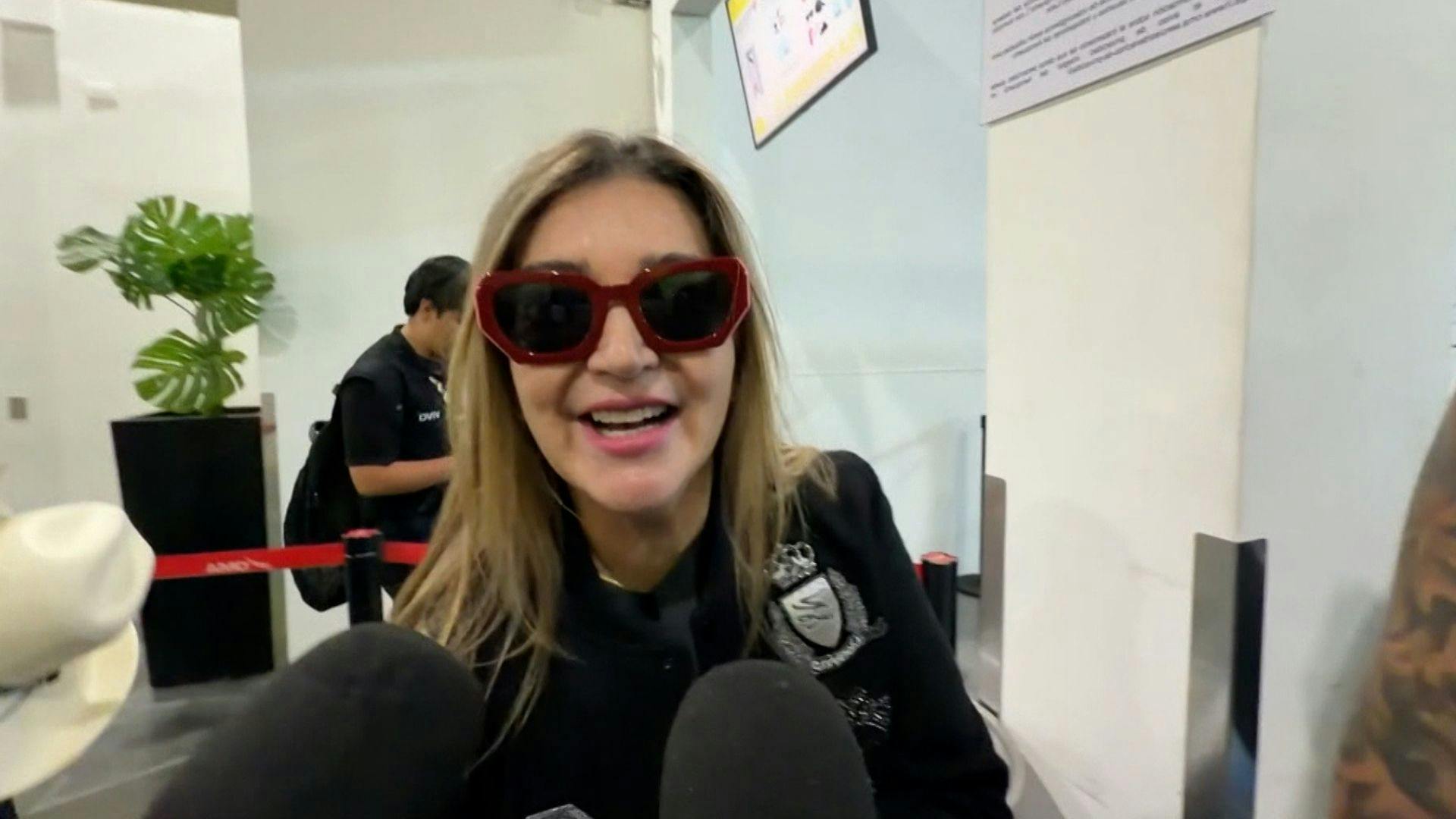 Alicia Villarreal EXPLOTA en pleno show y destapa su BATALLA LEGAL contra Cruz Martínez