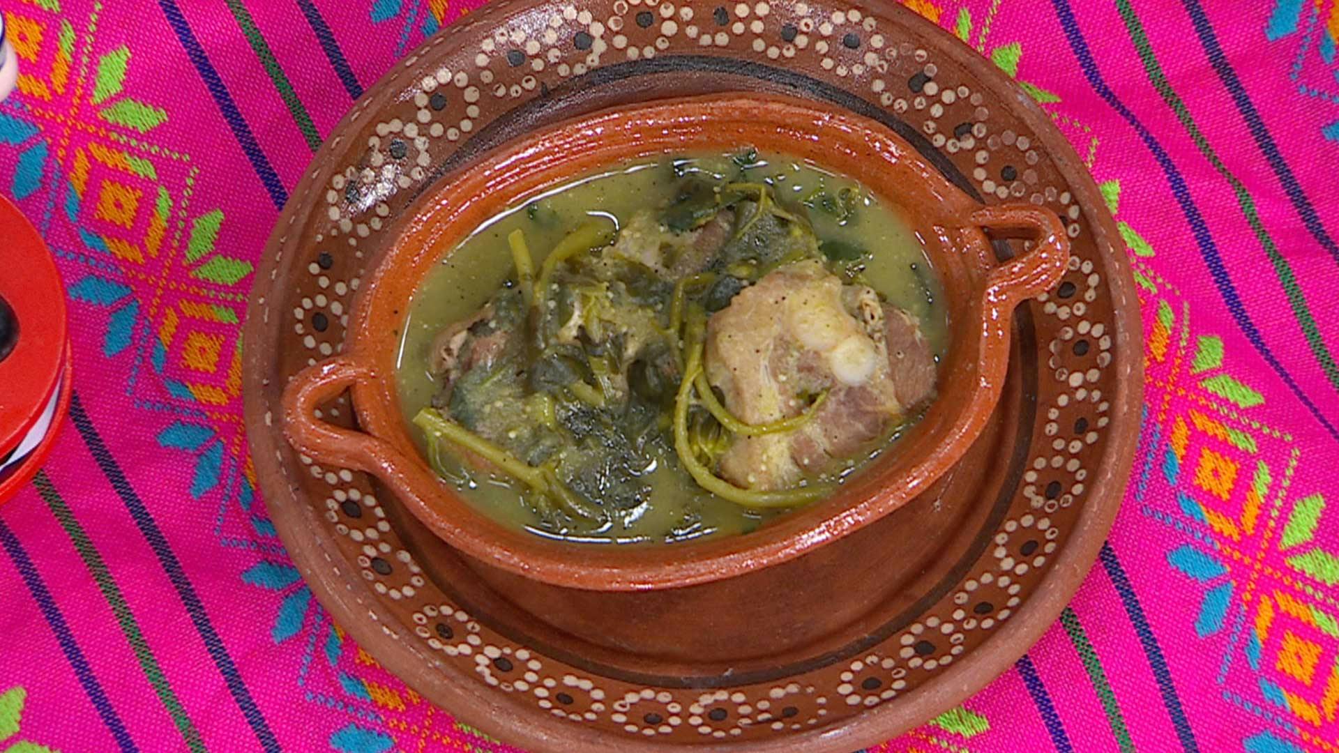 ¡Aprende a preparar costillas de cerdo en salsa casera! Ingredientes y receta paso a paso