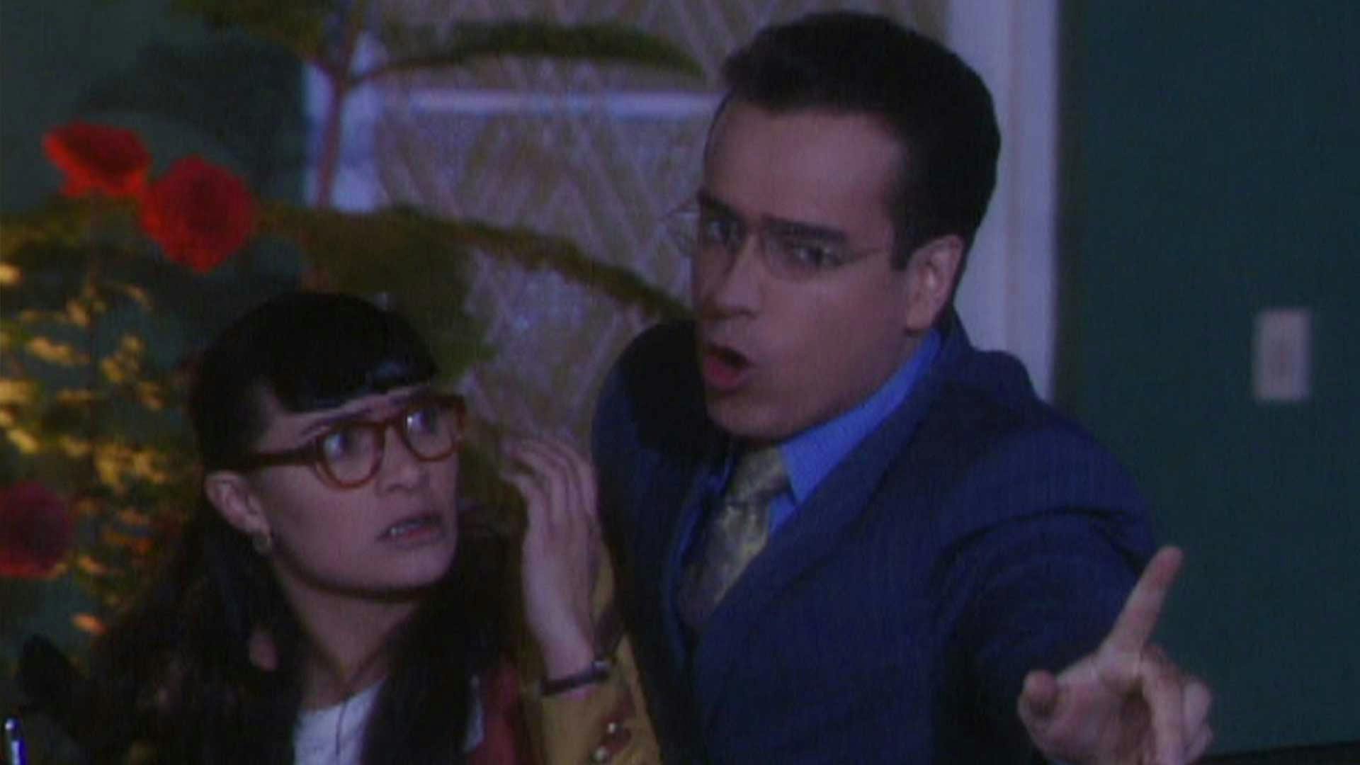 Capítulo 108 | Armando cree que pierde los estribos por el balance, pero podría estar enamorado de Betty | Yo soy Betty, la fea