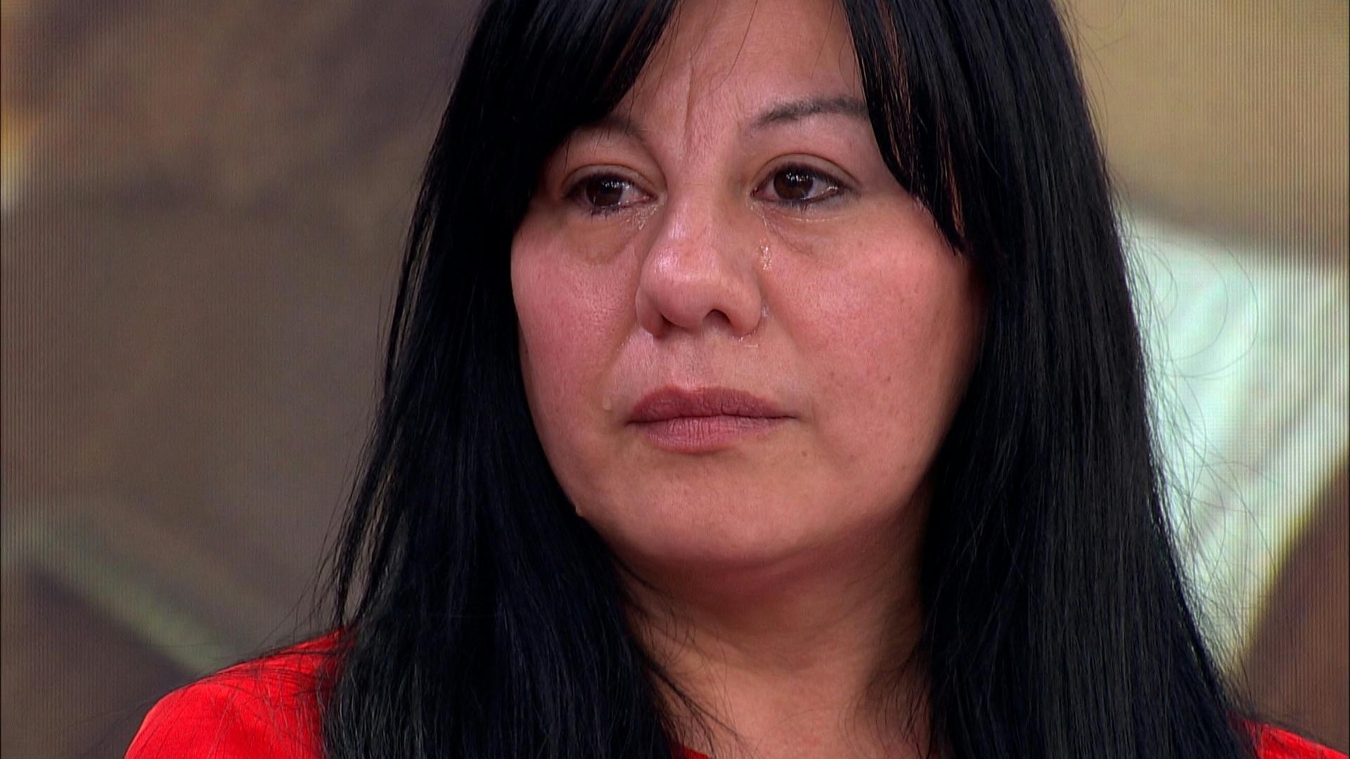 Claudia señala a Rogelio de haberla dejado en la calle después de haberse divorciado con engaños