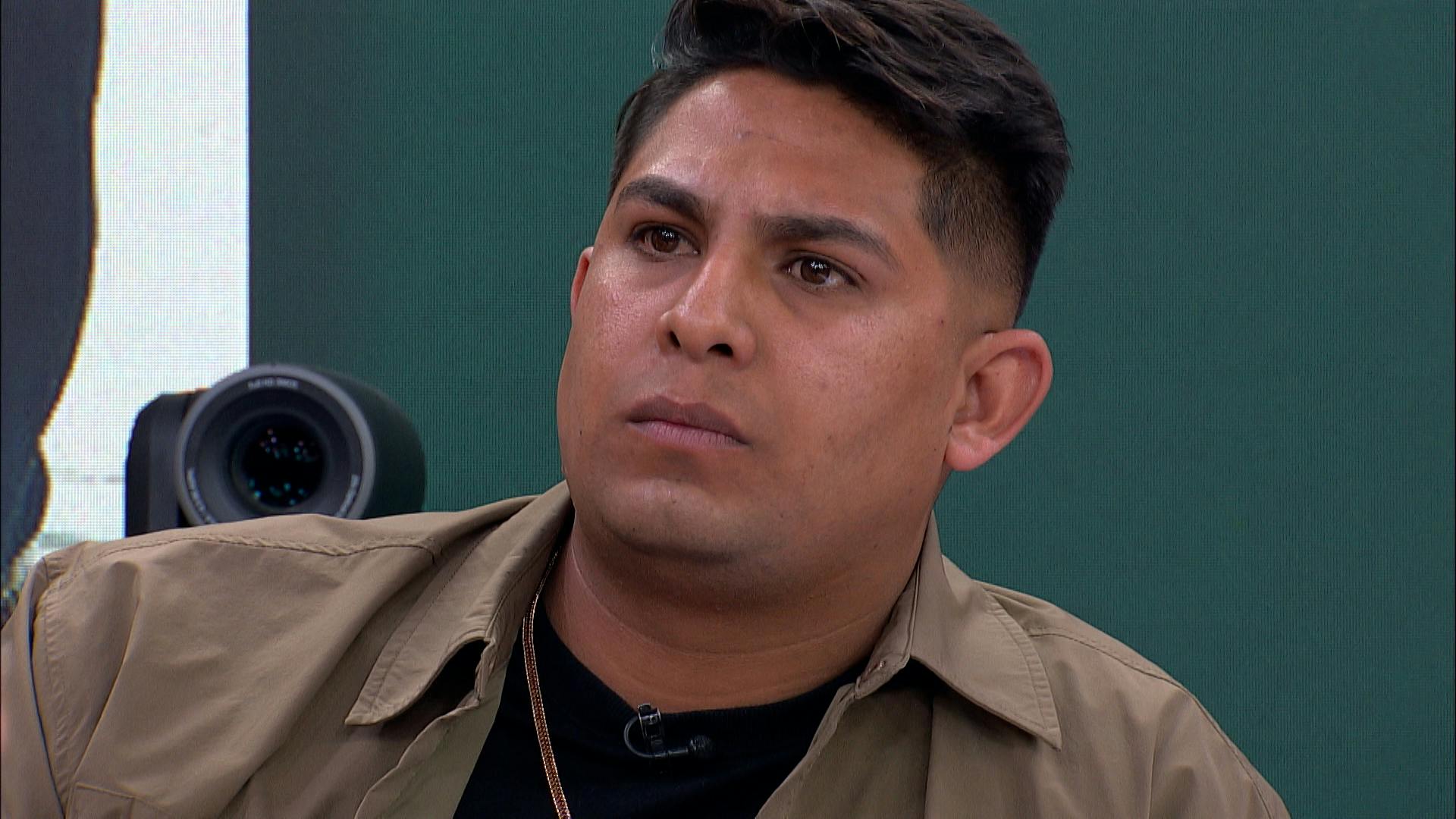 Daniel quería regresar con Aidé, pero explota al conocer a Luis