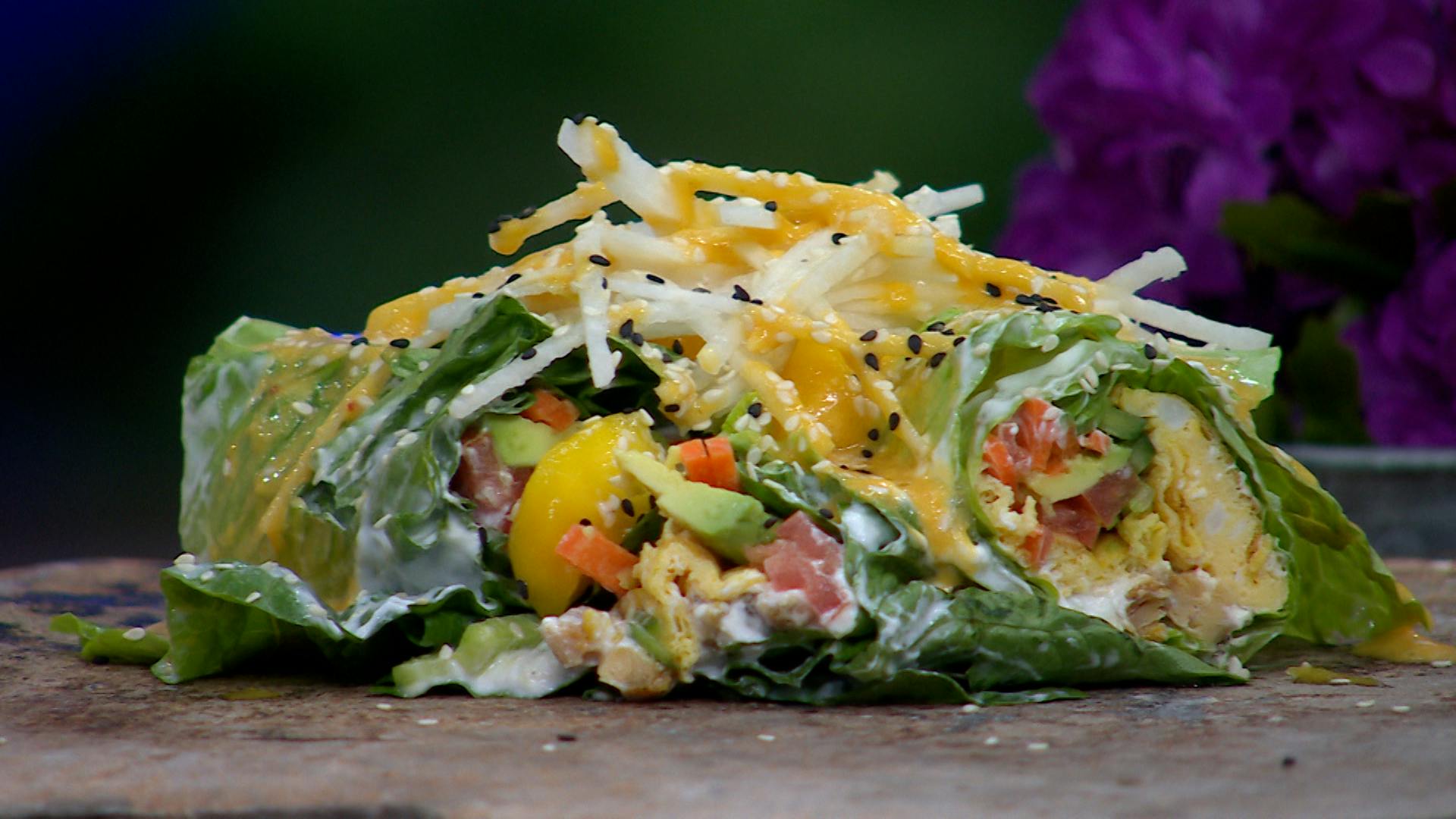 ¡Rico y nutritivo! Aprende a preparar wraps de pollo con salsa de mango y mandarina: ingredientes y receta paso a paso