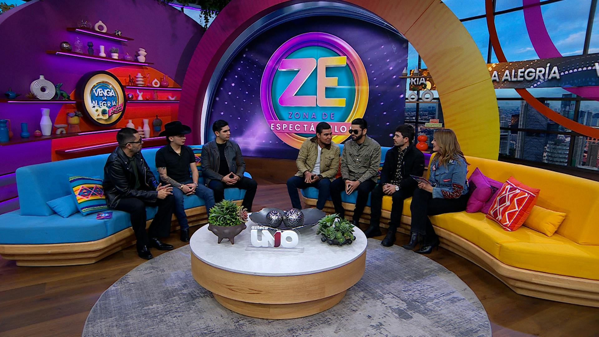 ¡Perdidos de Sinaloa y Alta Consigna revelan detalles del cierre de La Parranda Tour en la Arena CDMX!