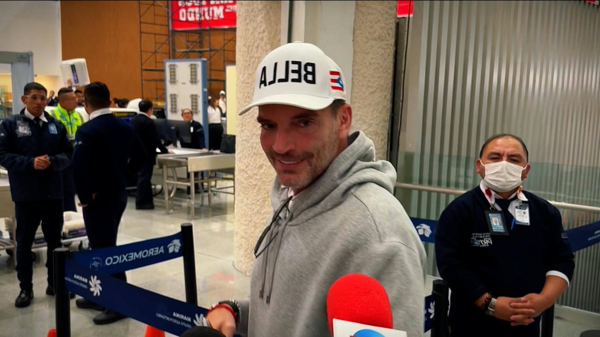 ¡Sin resignarse! Julián Gil celebra los 9 años de su hijo aún a la distancia
