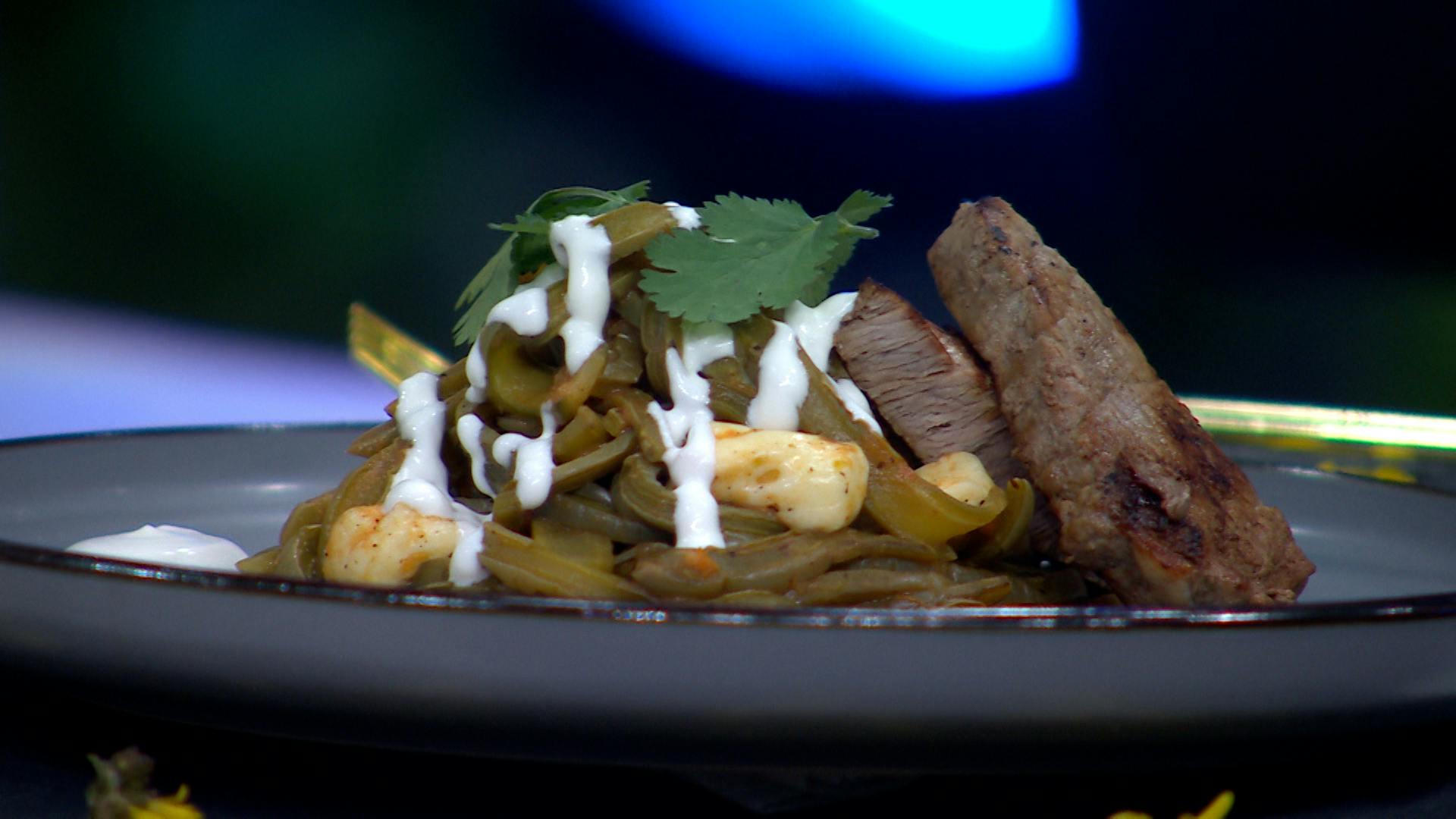 ¿Cómo preparar fideos de nopales con filete de res? Ingredientes y receta paso a paso