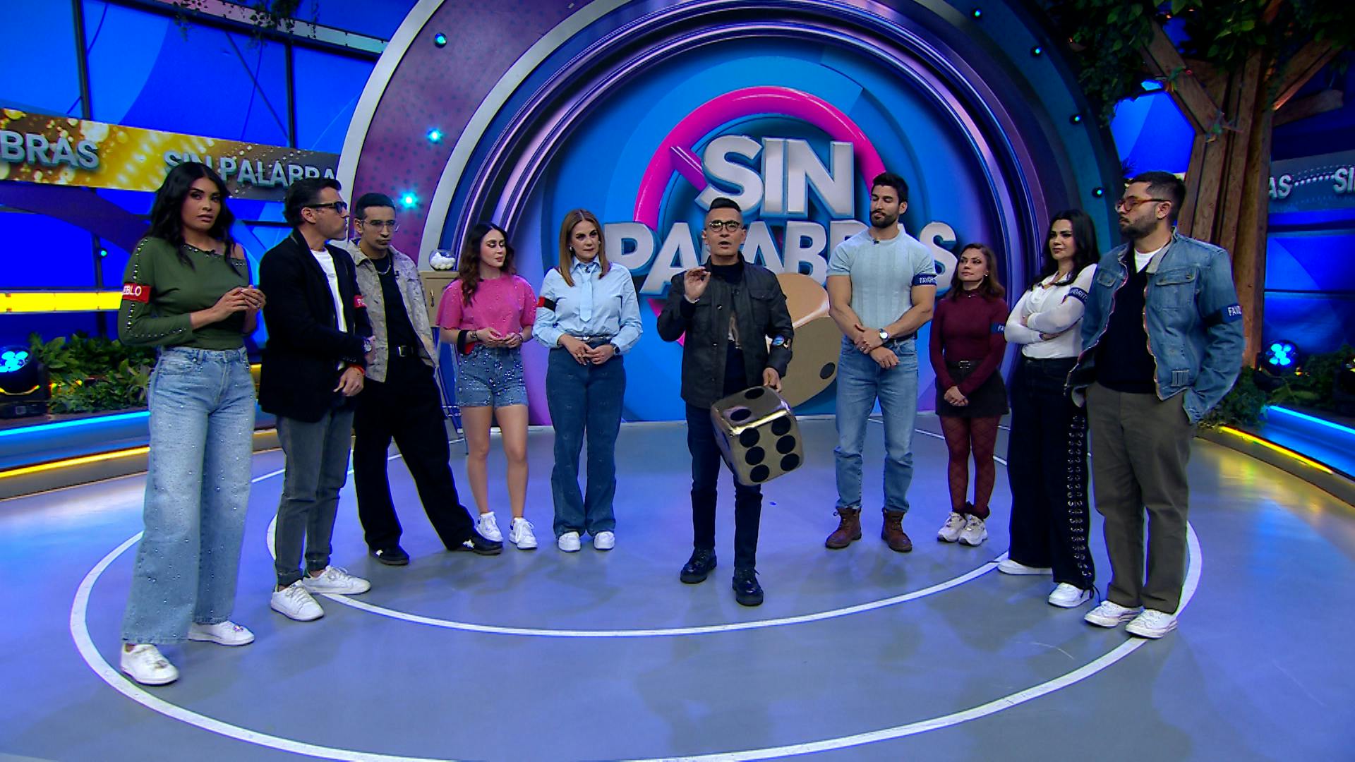 Venga La Alegría | Programa 2 de febrero 2026 Parte 2 | El asombroso parecido de Luz Elena con Kim Kardashian y los mejores juegos