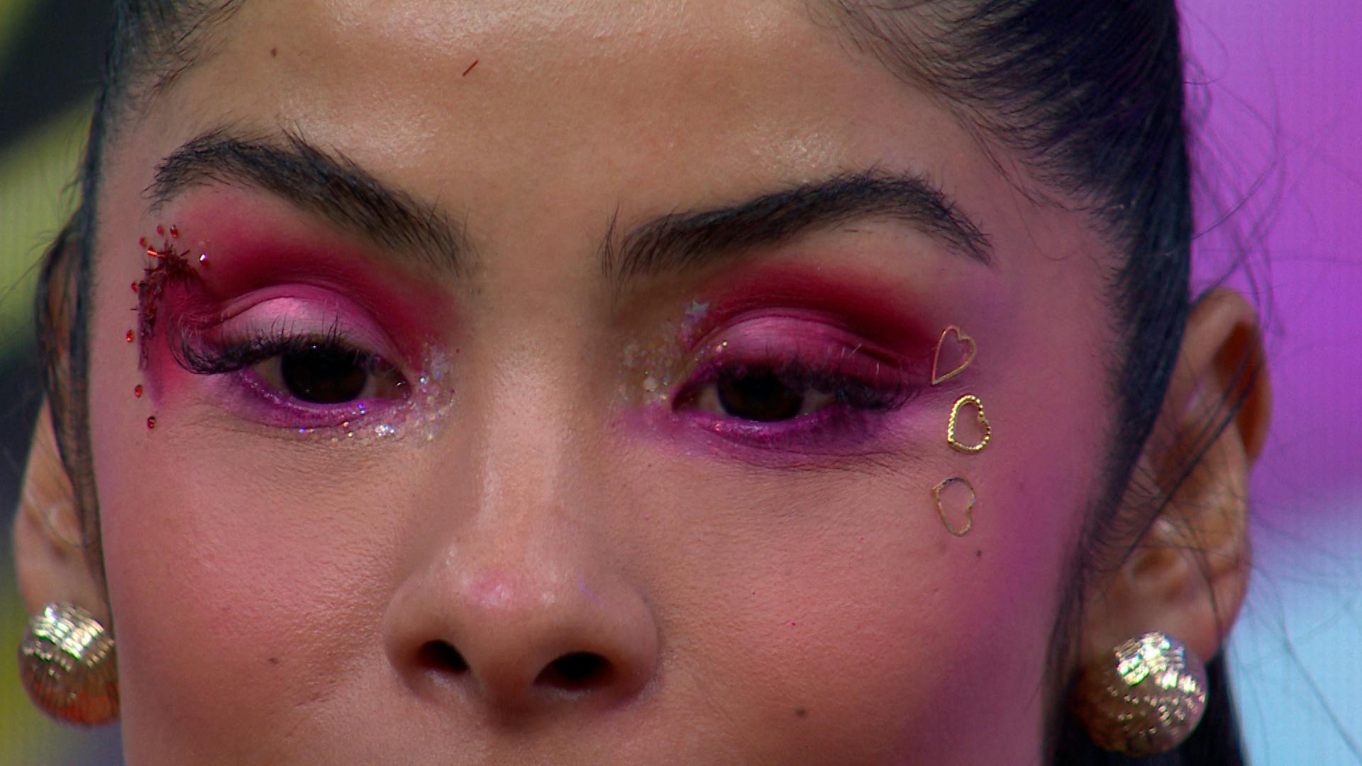 ¿Cómo maquillarse para el 14 de febrero? Checa estas opciones de maquillaje romántico y de fantasía