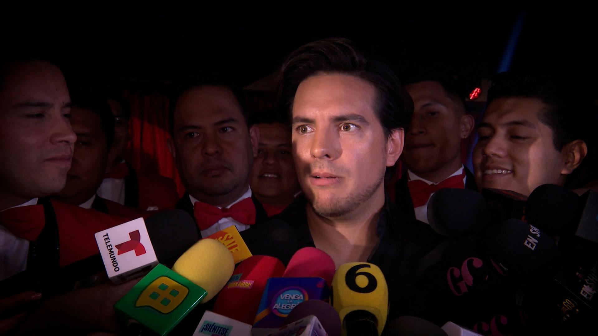 ¡Vadhir Derbez explotó contra los que criticaron a su hermana Aitana y les envió un contundente mensaje!