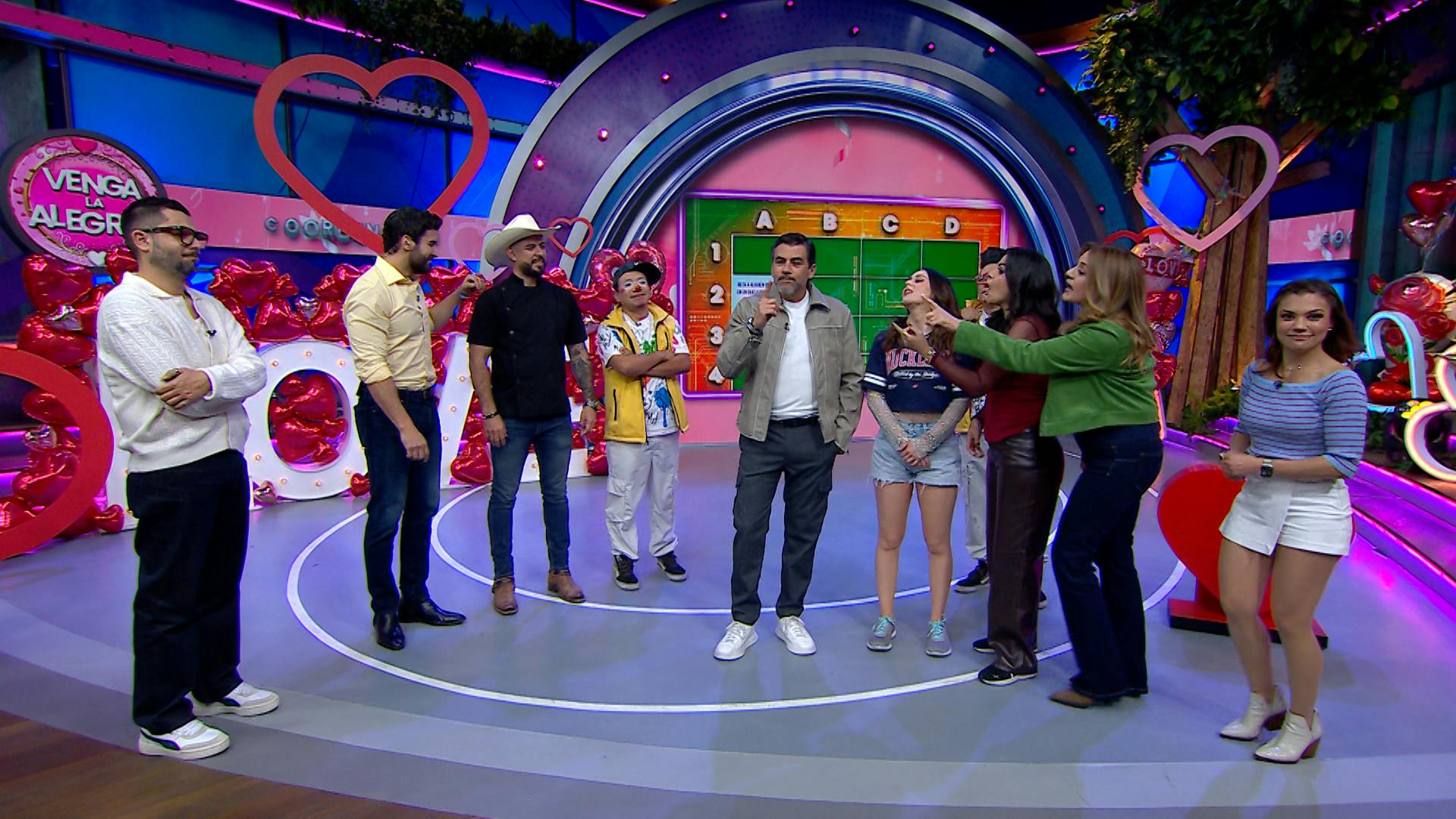 Venga La Alegría | Programa 13 de febrero 2026 Parte 2 | Serenatas sorpresa, los mejores juegos y mucho más